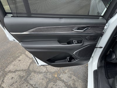 2023 Jeep Grand Cherokee L Overland