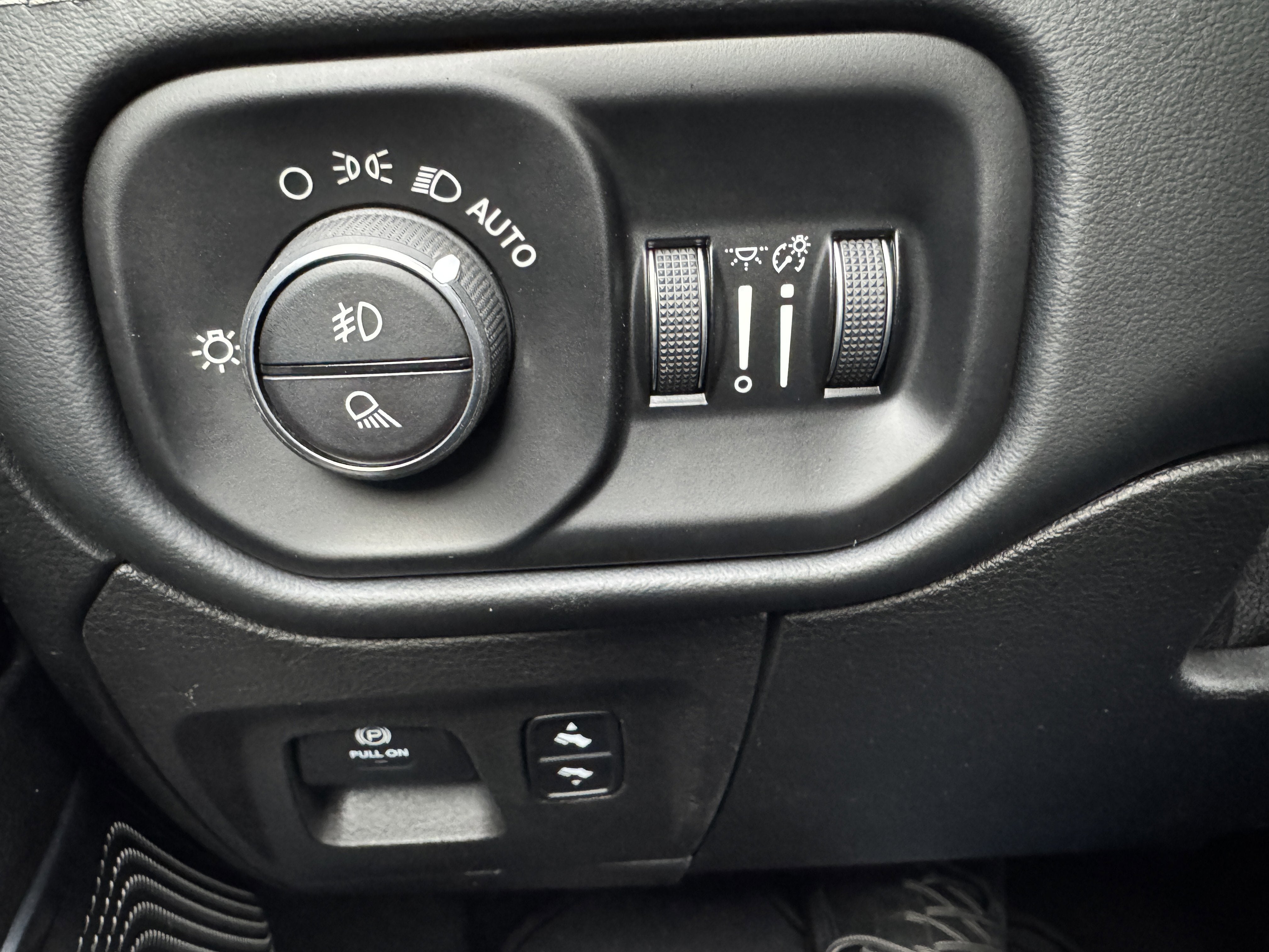 2019 RAM 1500 Limited