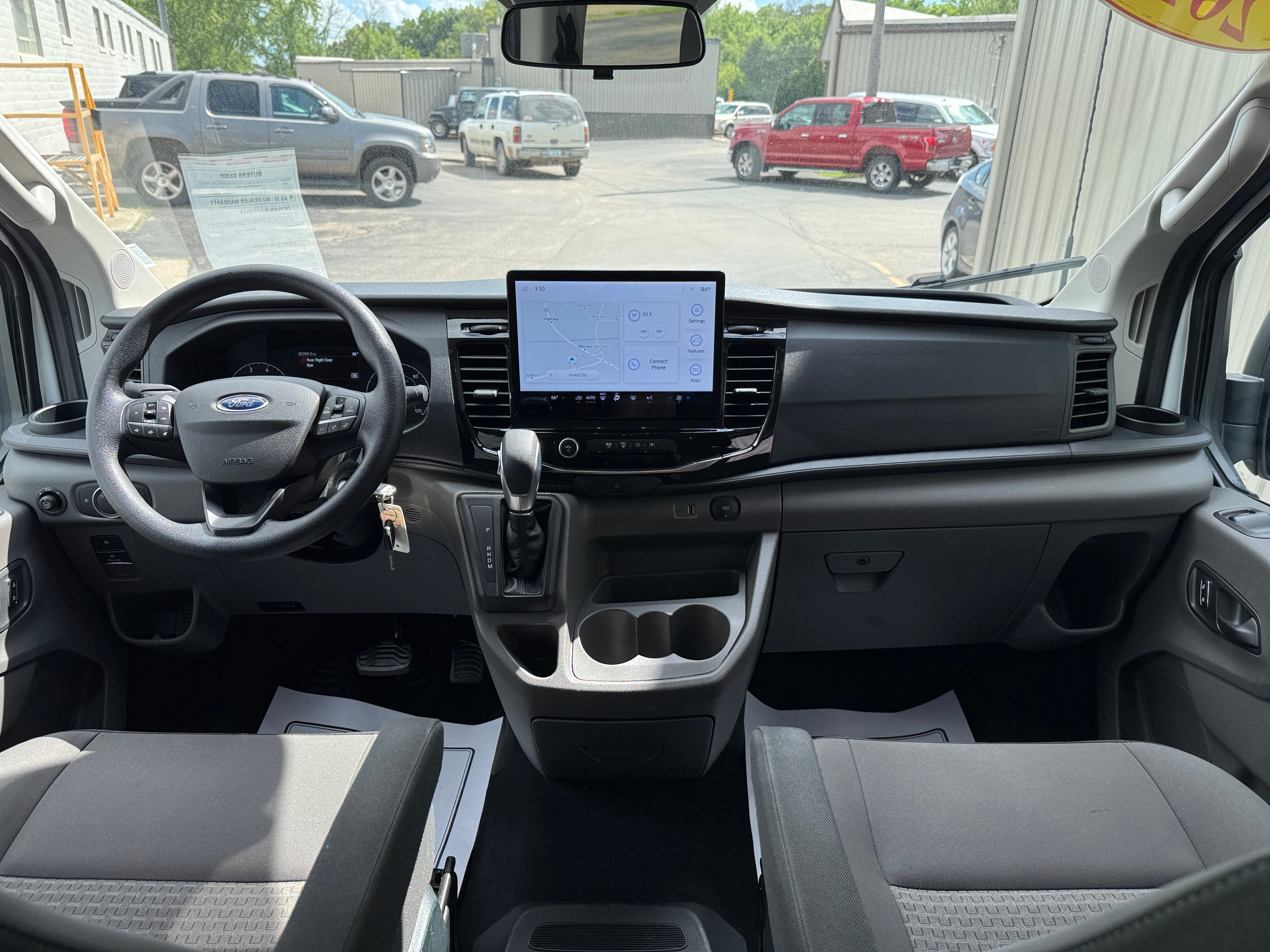 2023 Ford Transit Passenger Wagon XLT