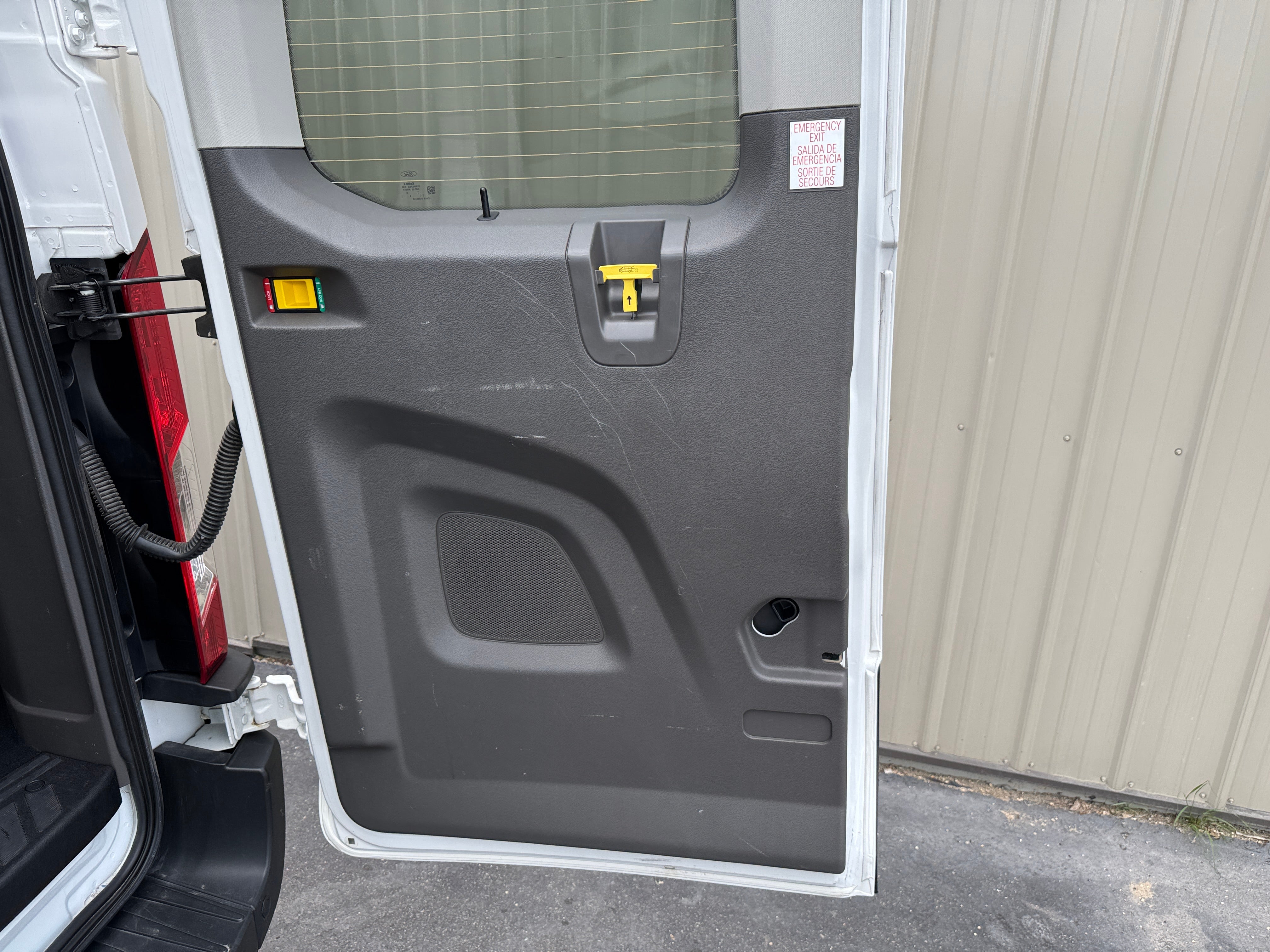 2023 Ford Transit Passenger Wagon XLT