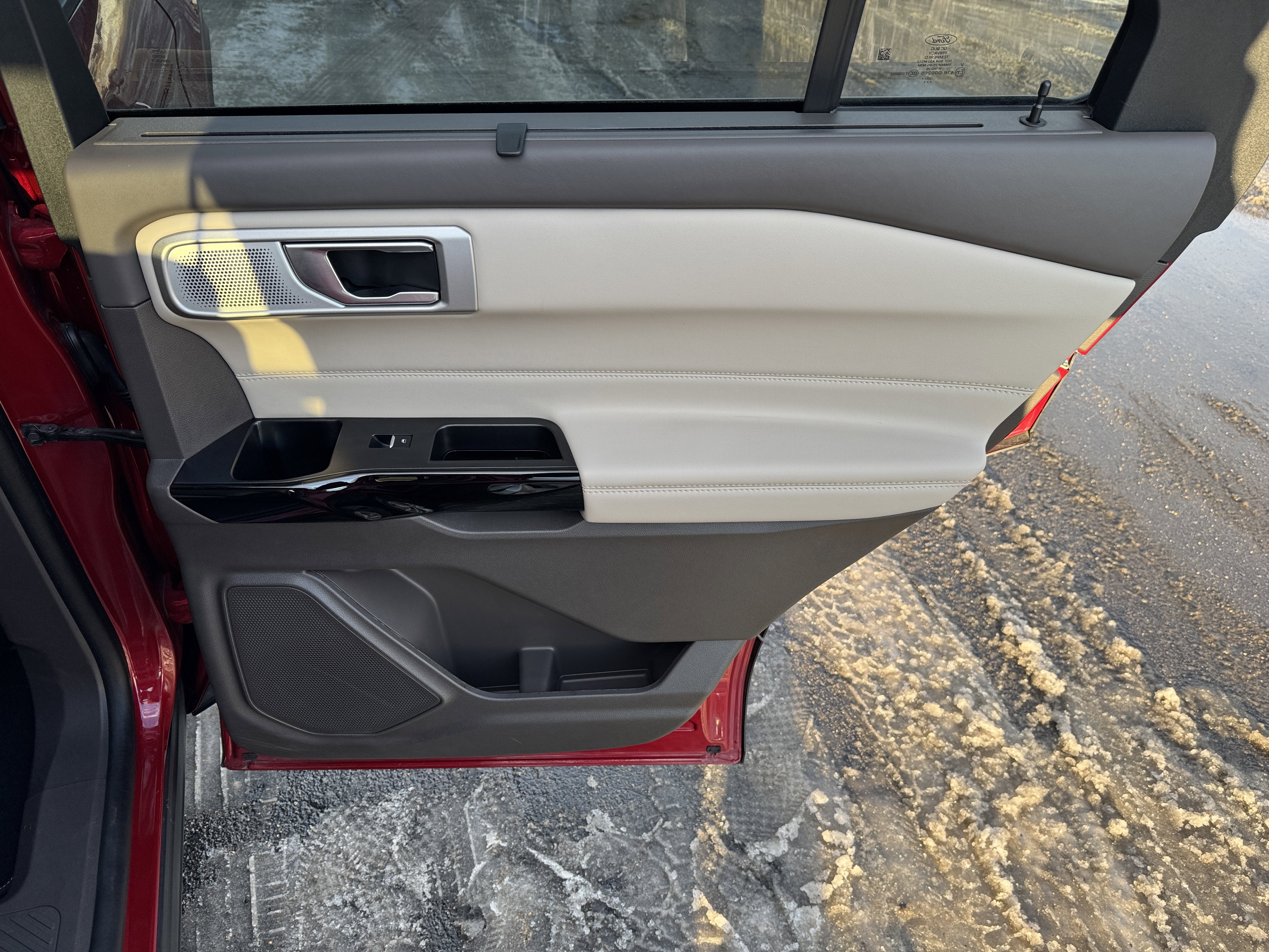 2023 Ford Explorer Platinum