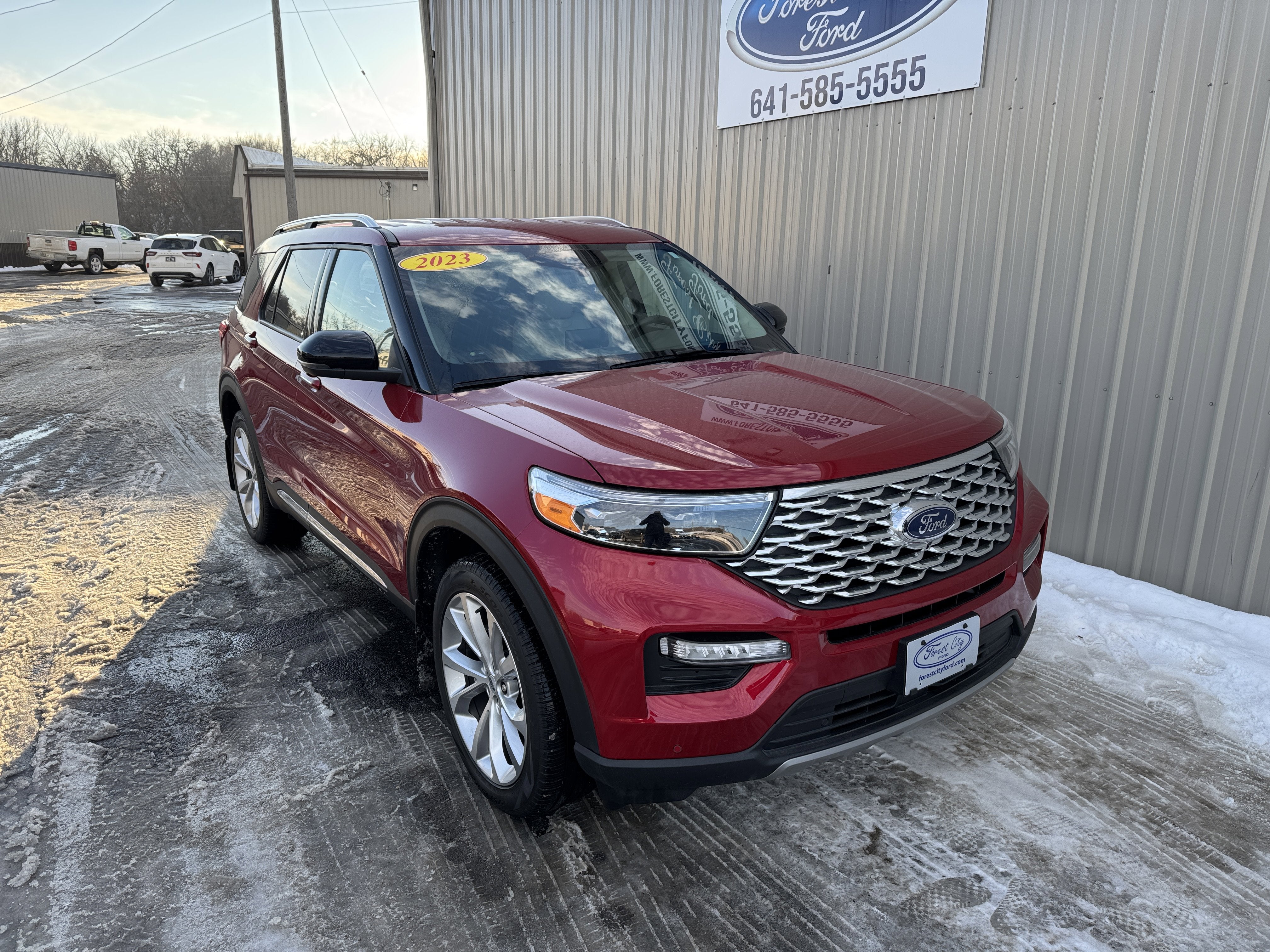 2023 Ford Explorer Platinum