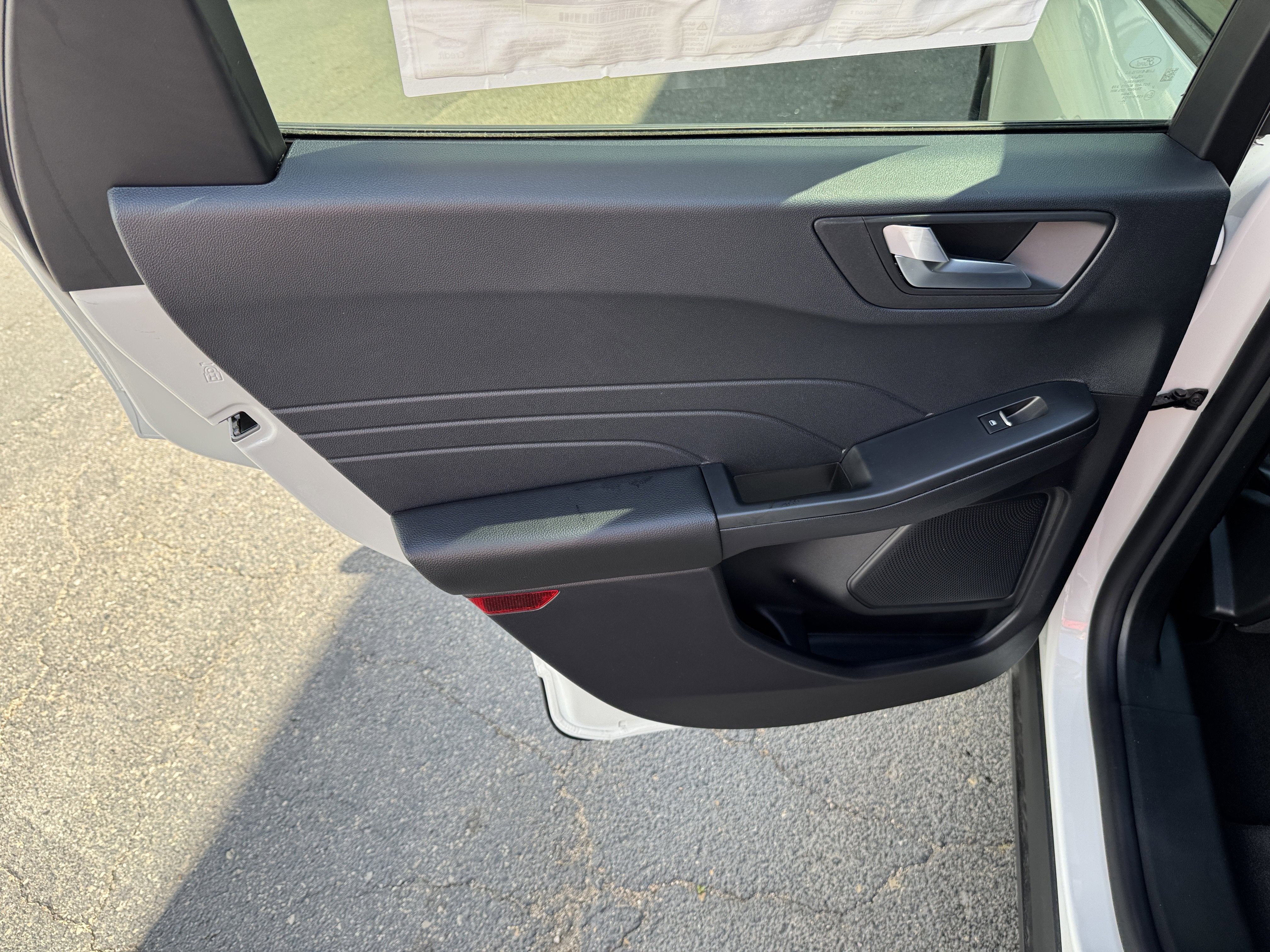 2026 Ford Escape Hybrid ST-Line Select - Photo 28