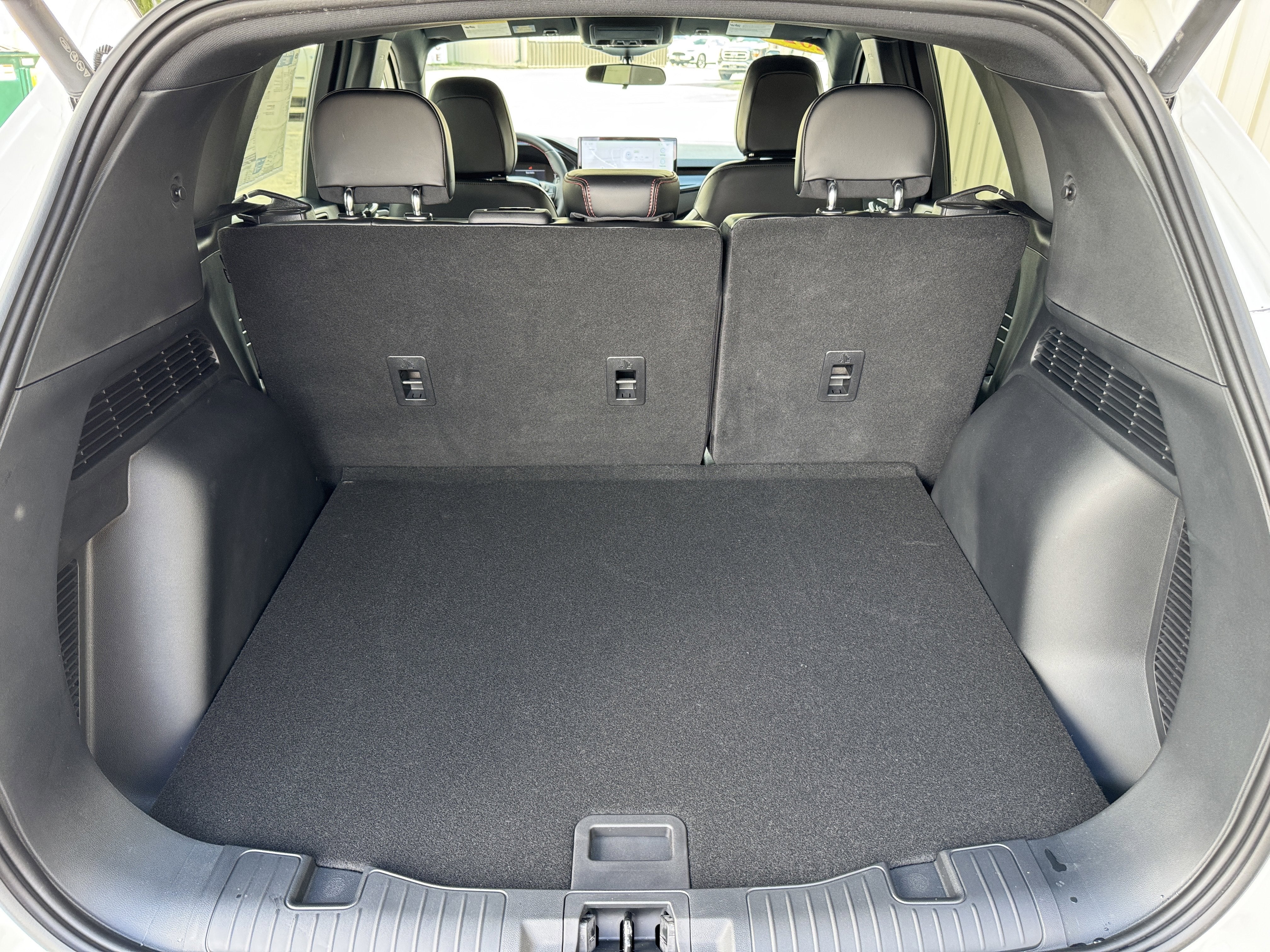 2026 Ford Escape Hybrid ST-Line Select - Photo 33