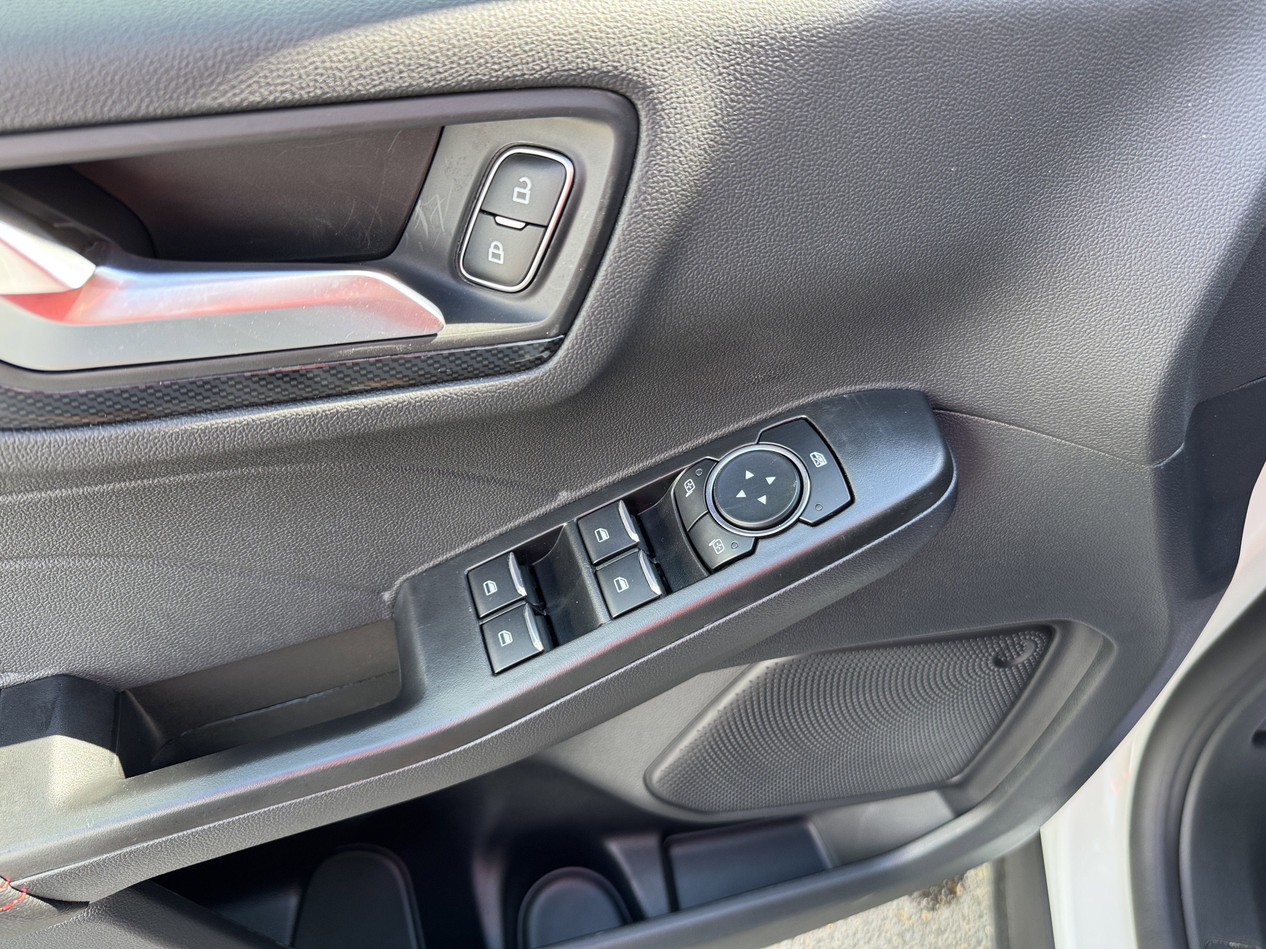 2026 Ford Escape Hybrid ST-Line Select - Photo 8