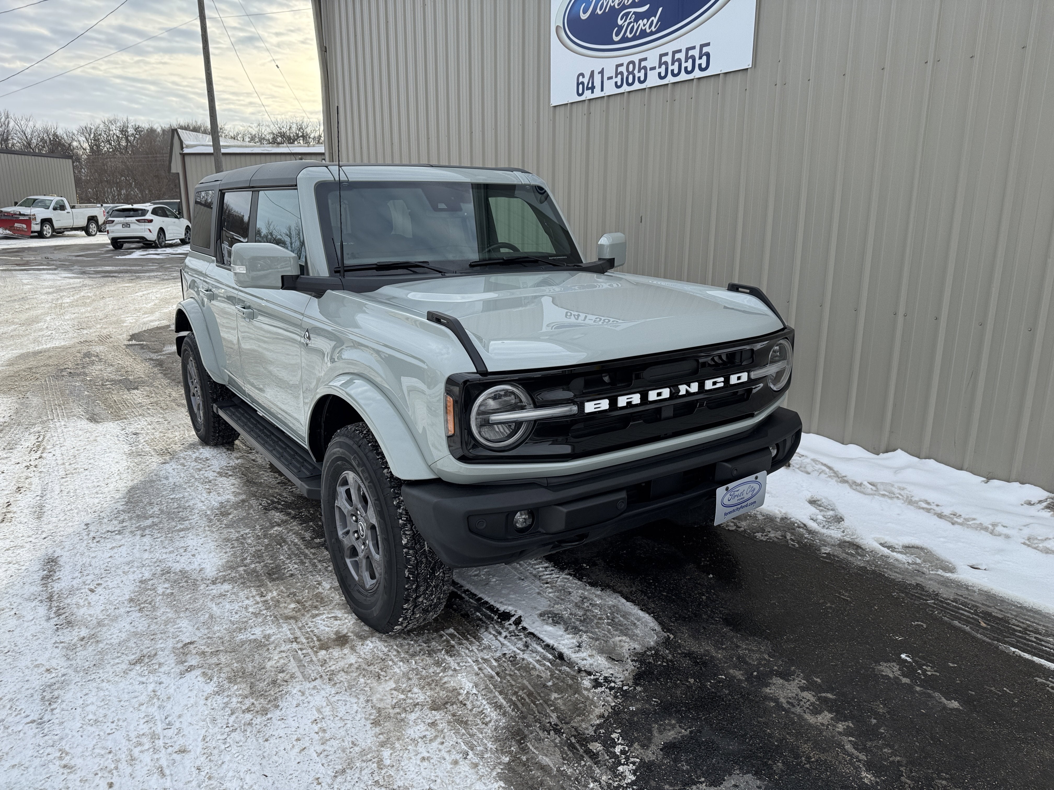 2023 Ford Bronco Outer Banks