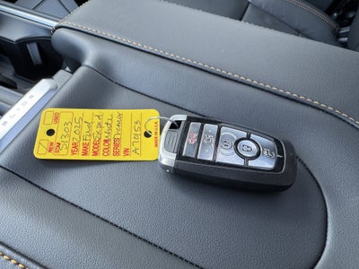 2025 Ford Expedition Tremor