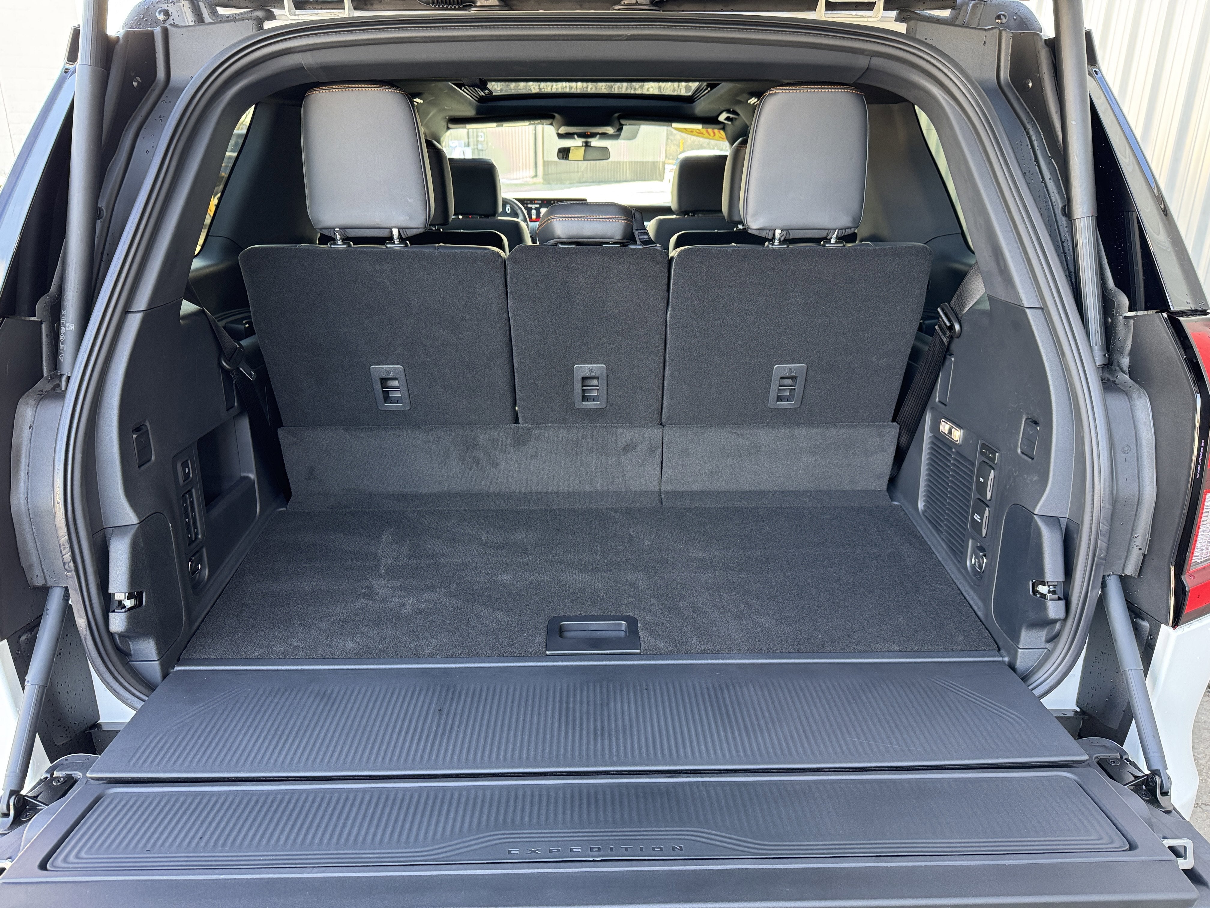 2025 Ford Expedition Tremor