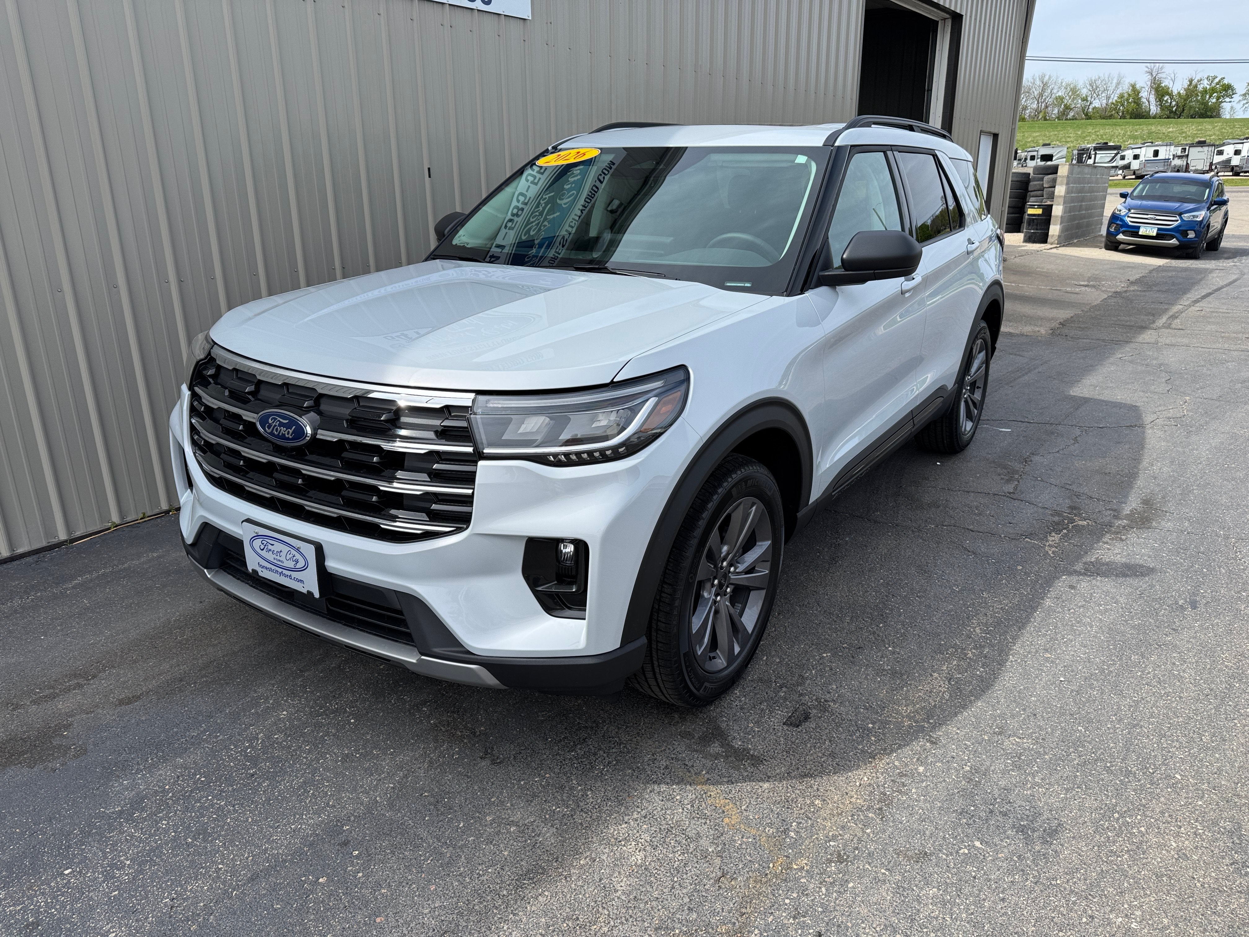 2026 Ford Explorer Active w/200A Pkg