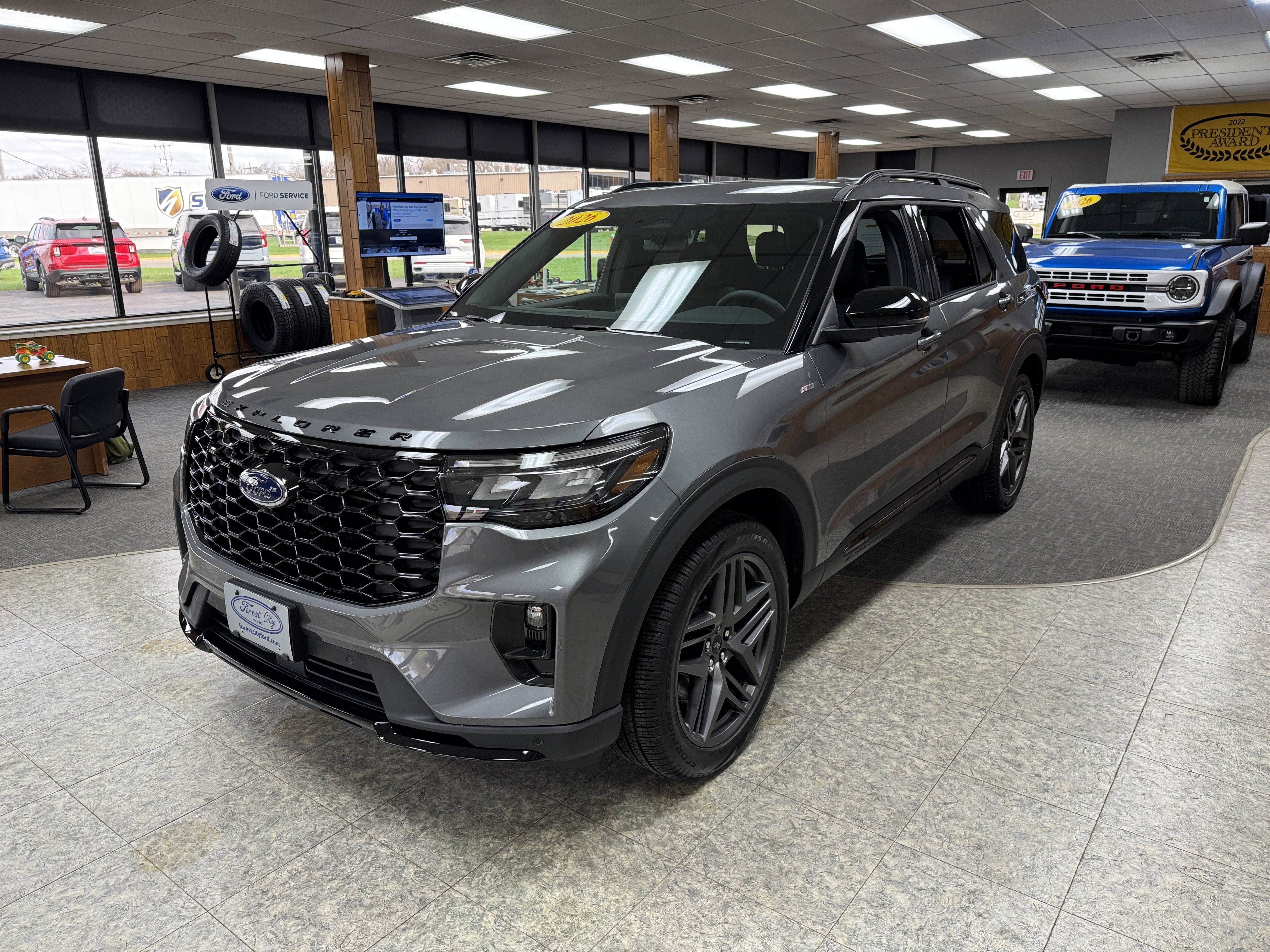 2026 Ford Explorer ST-Line