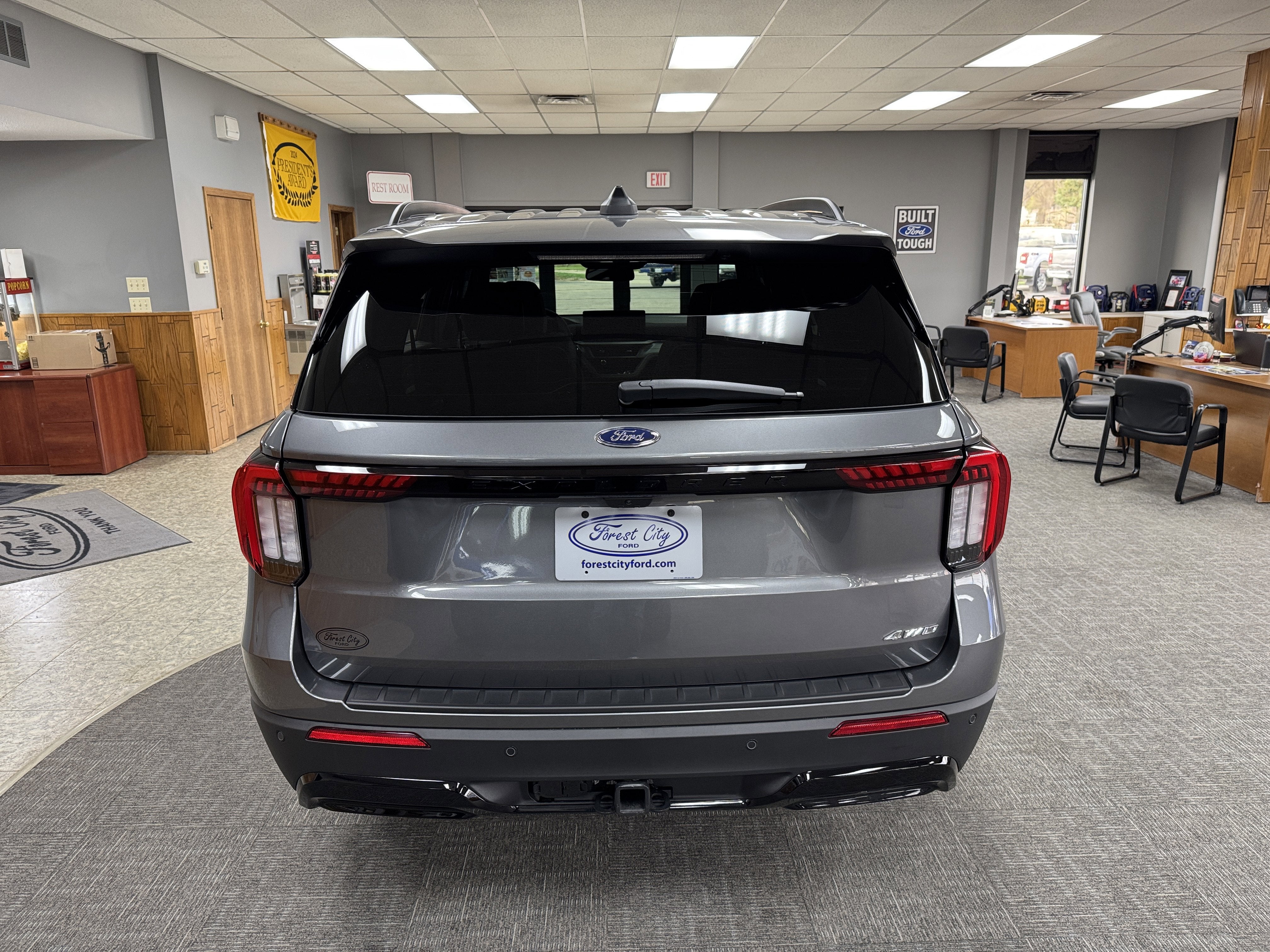 2026 Ford Explorer ST-Line