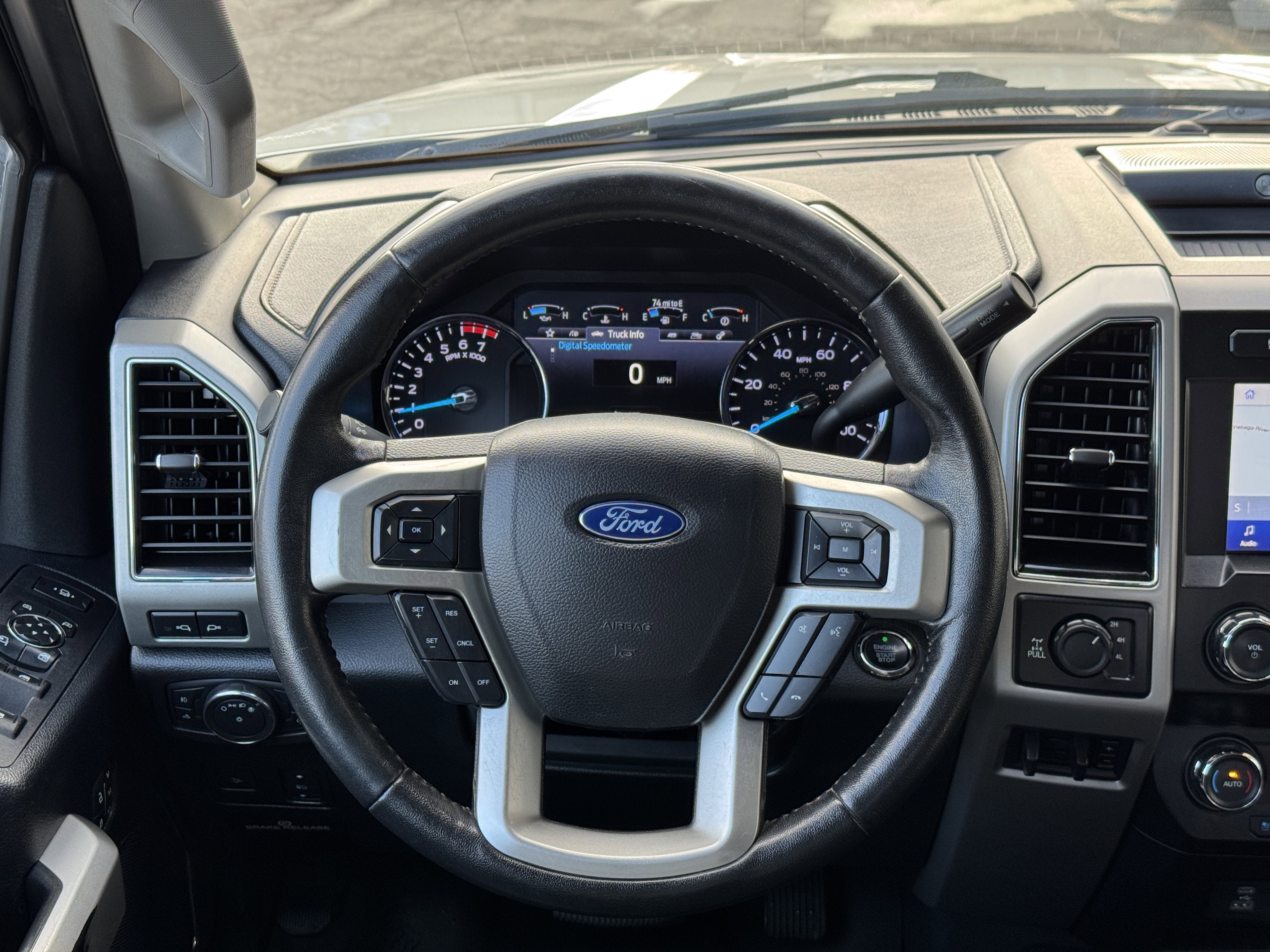 2020 Ford Super Duty F-350 SRW LARIAT