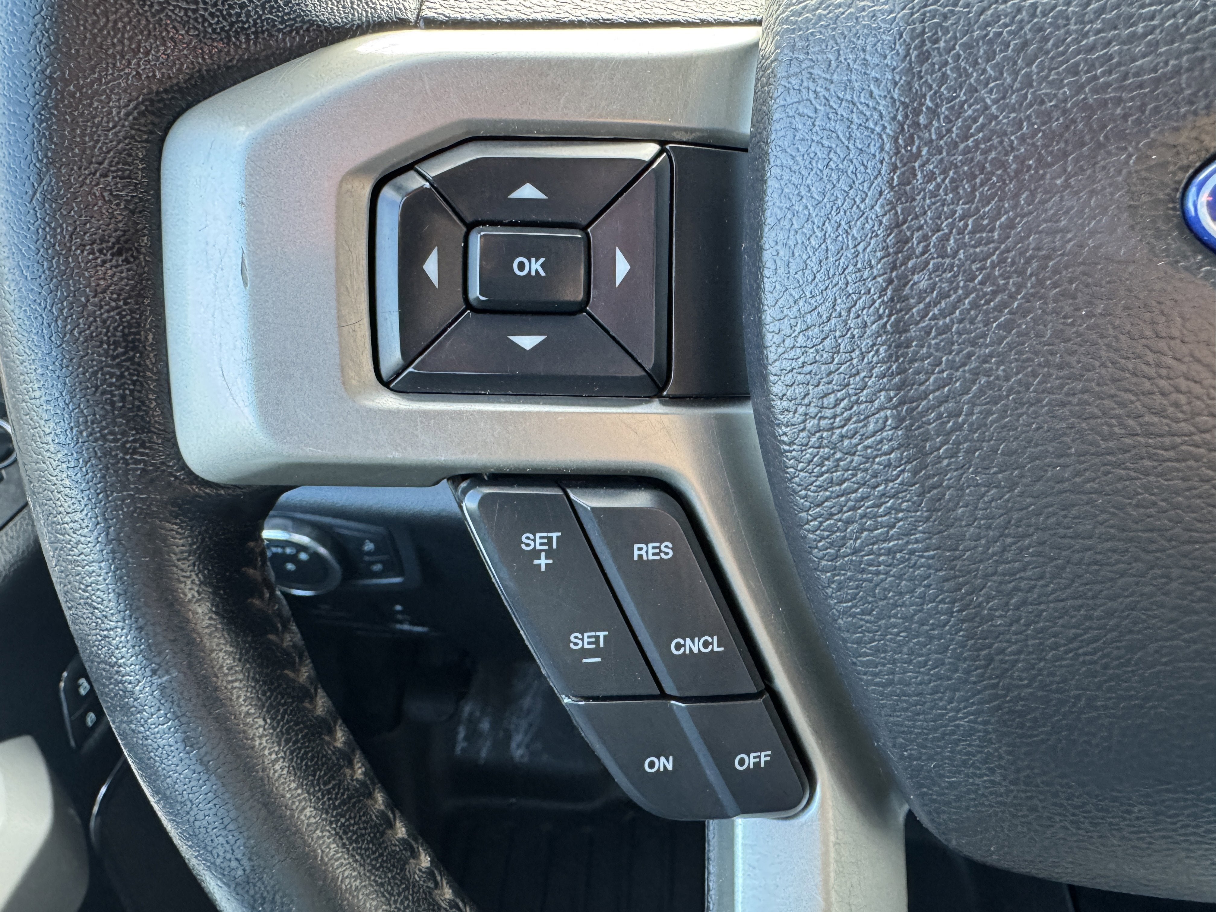 2020 Ford Super Duty F-350 SRW LARIAT