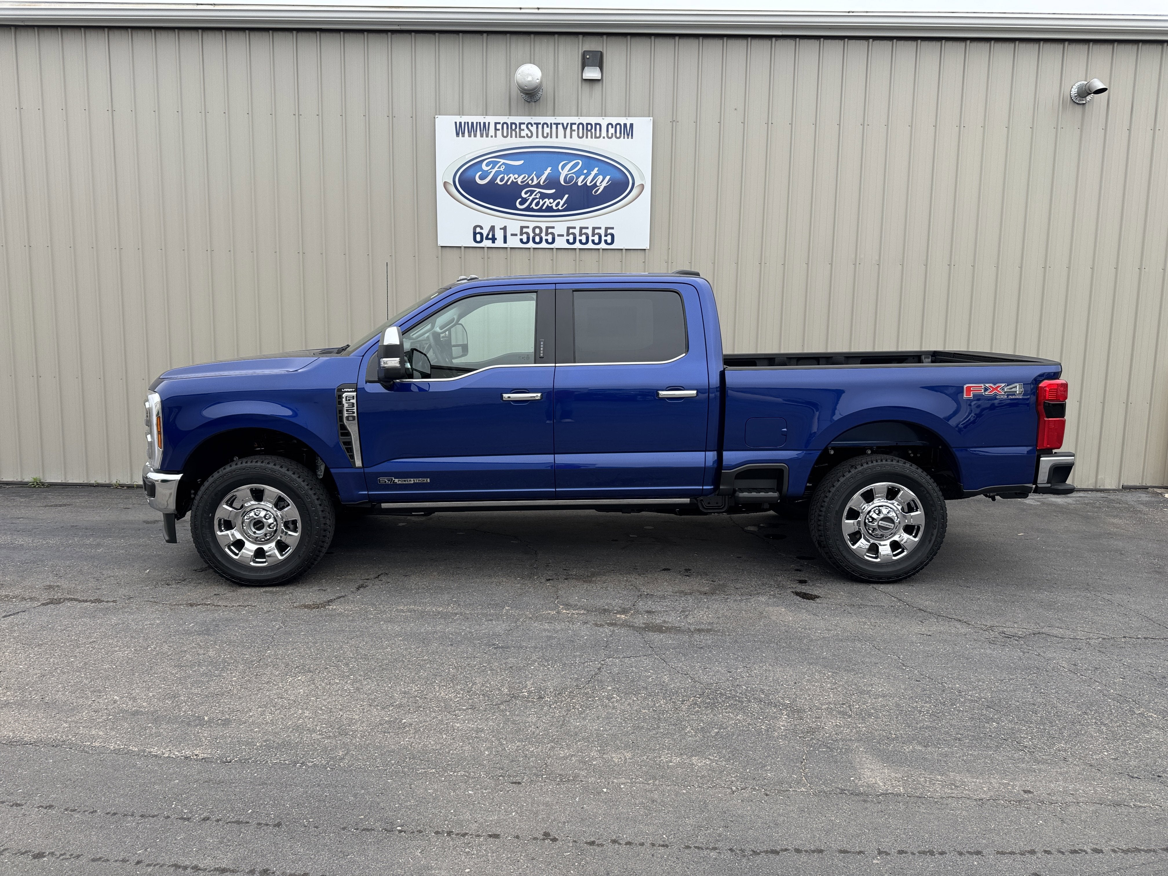 2026 Ford Super Duty F-350 SRW LARIAT