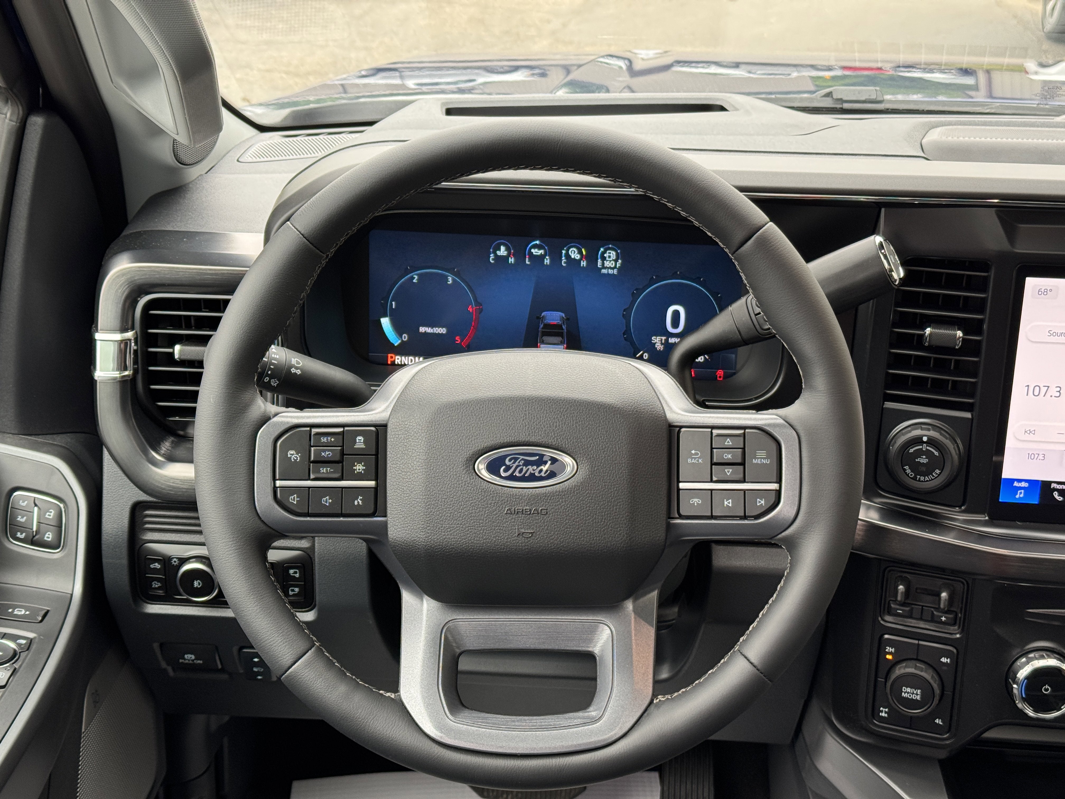 2026 Ford Super Duty F-350 SRW LARIAT