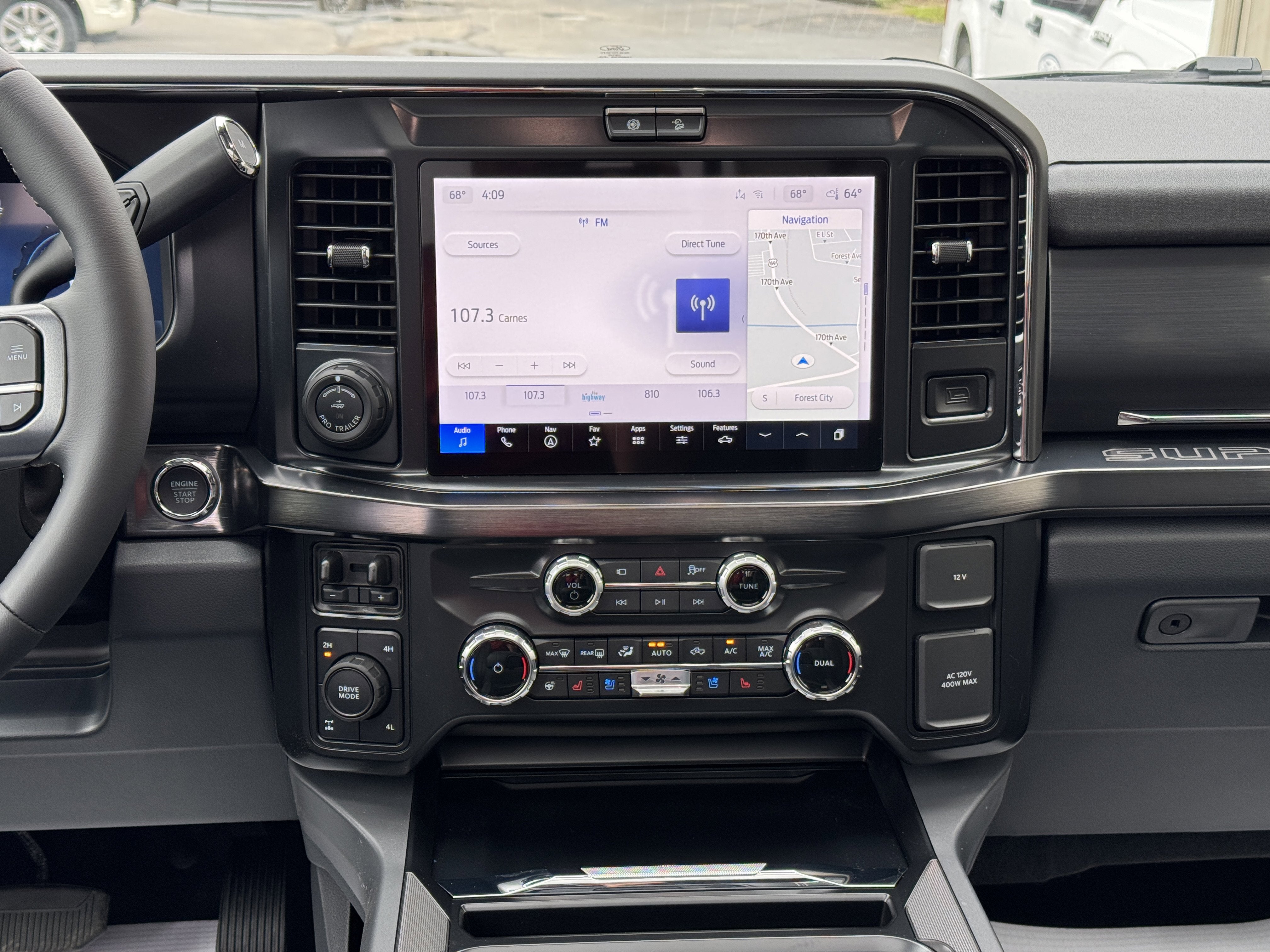 2026 Ford Super Duty F-350 SRW LARIAT
