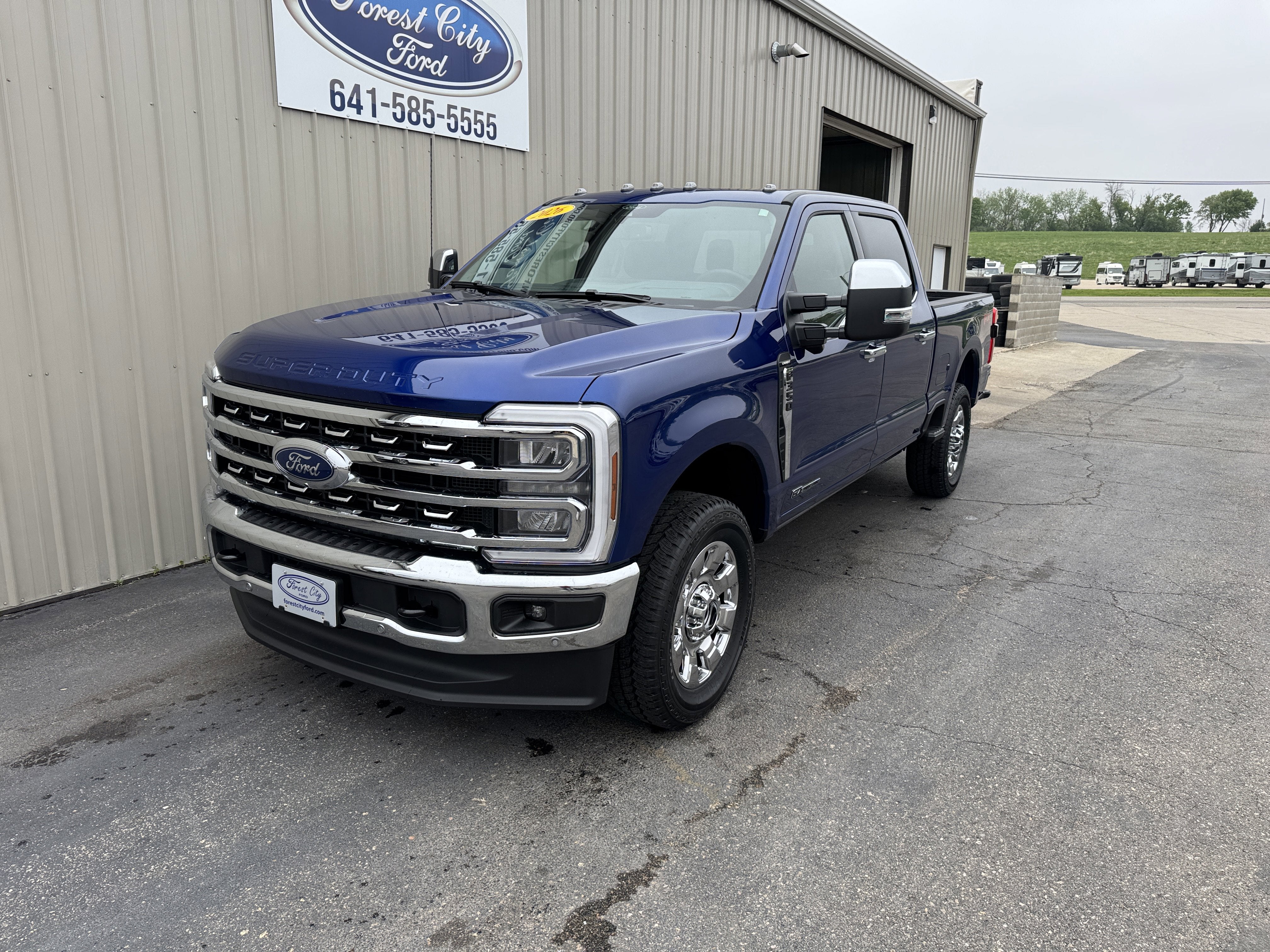 2026 Ford Super Duty F-350 SRW LARIAT