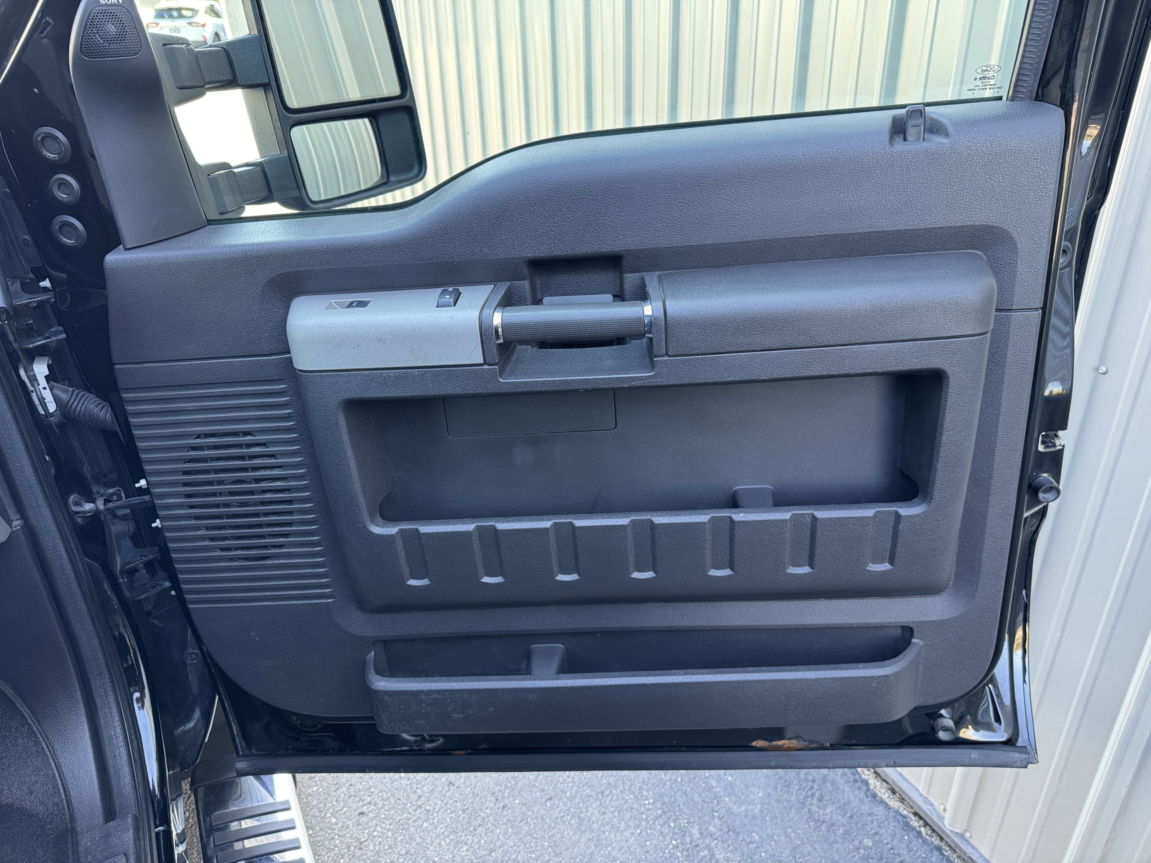 2016 Ford Super Duty F-350 SRW Lariat