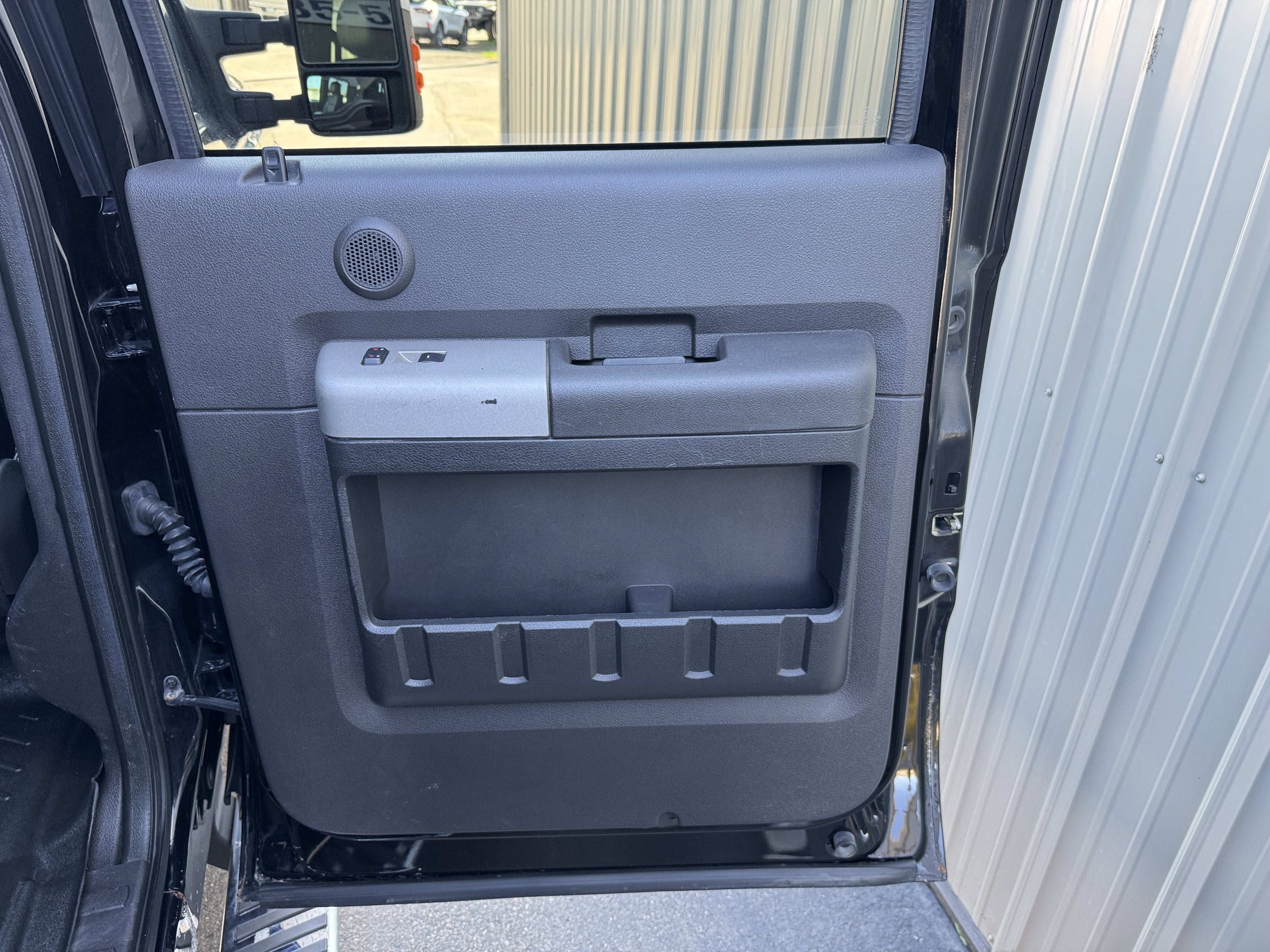 2016 Ford Super Duty F-350 SRW Lariat
