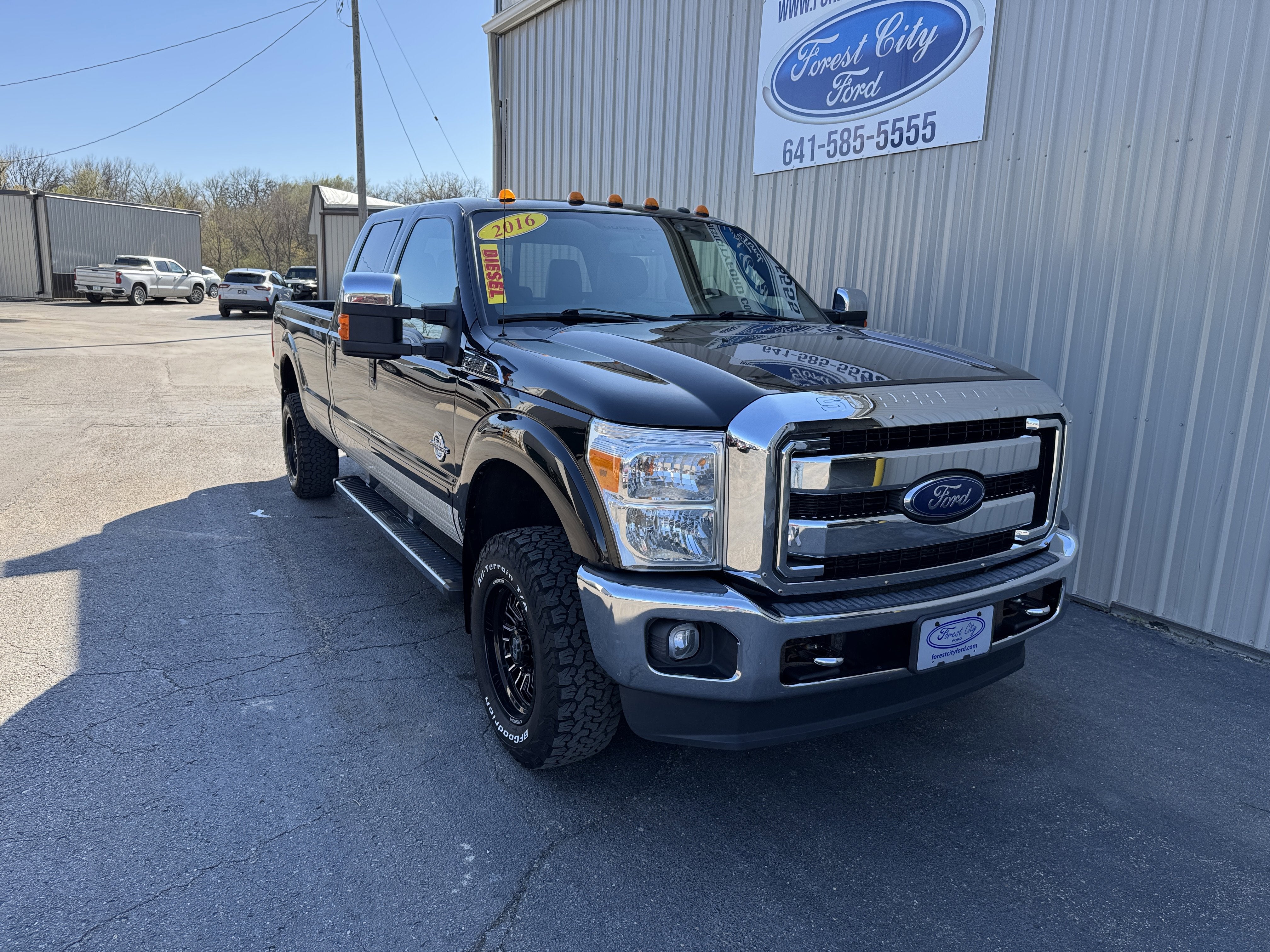 2016 Ford Super Duty F-350 SRW Lariat