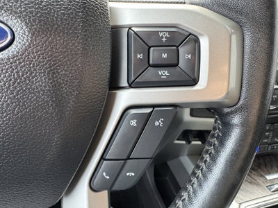 2017 Ford Super Duty F-350 SRW Lariat