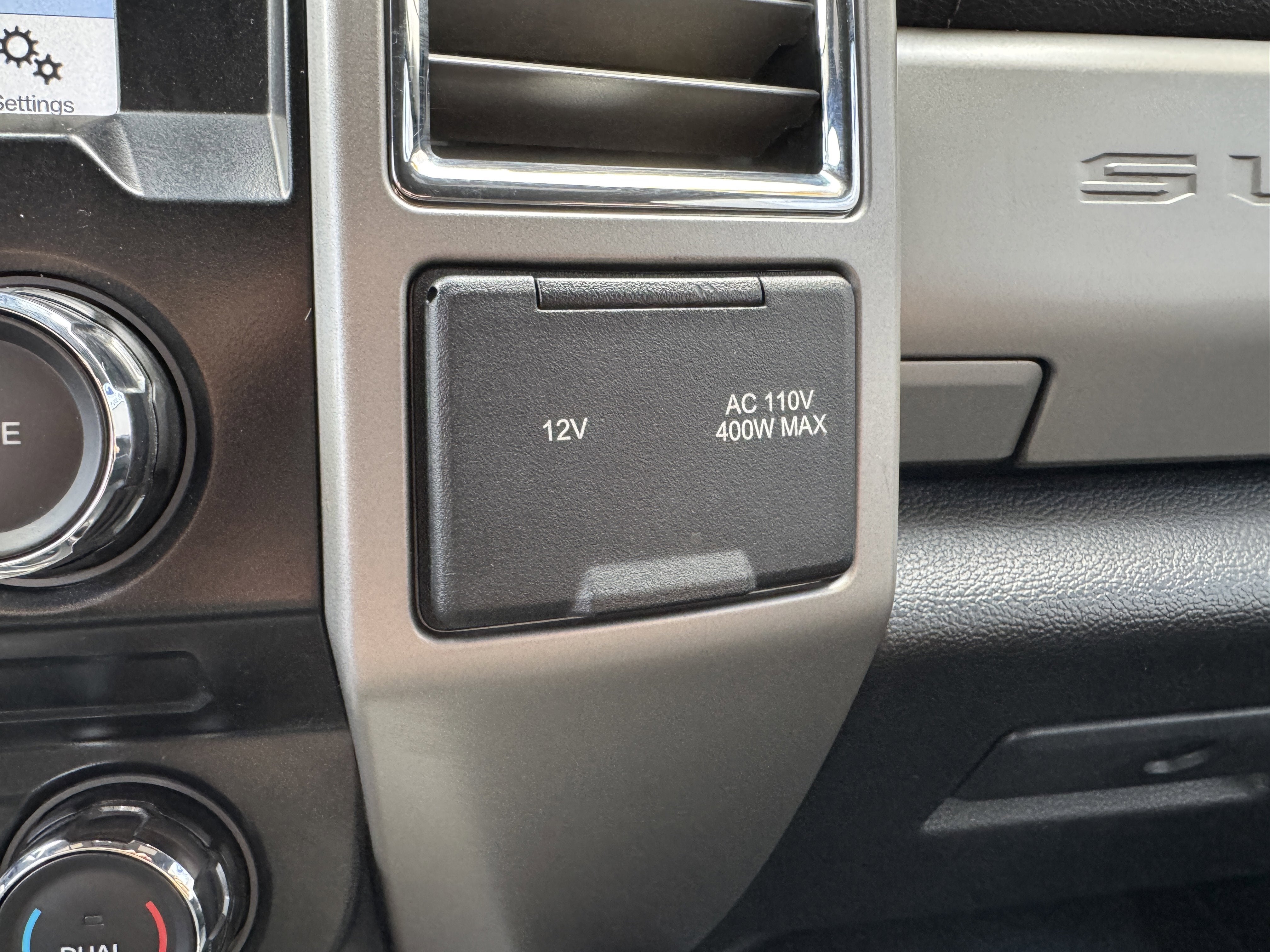 2017 Ford Super Duty F-350 SRW Lariat