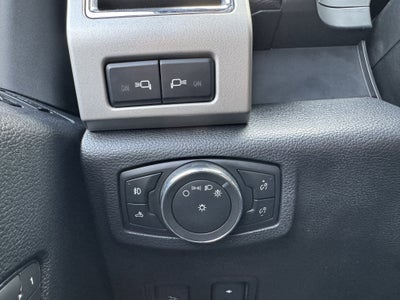 2017 Ford Super Duty F-350 SRW Lariat