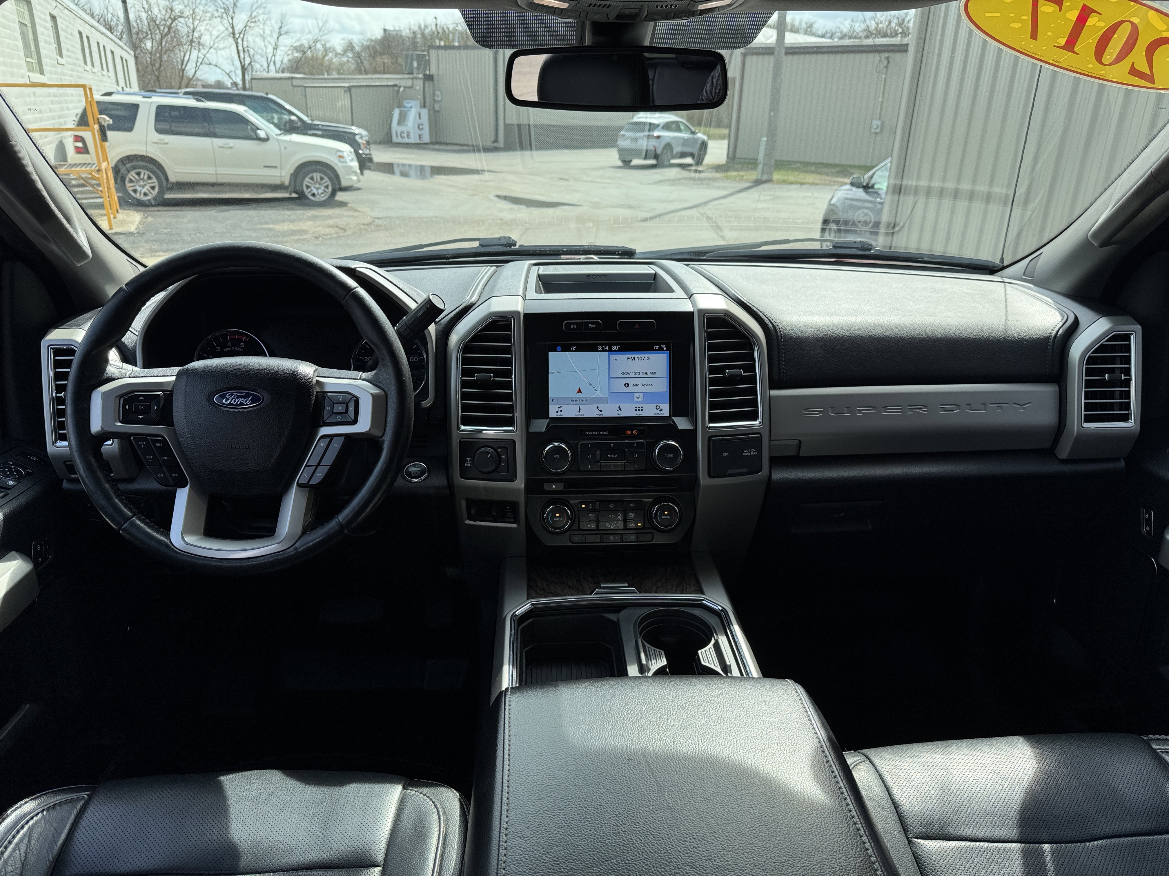 2017 Ford Super Duty F-350 SRW Lariat