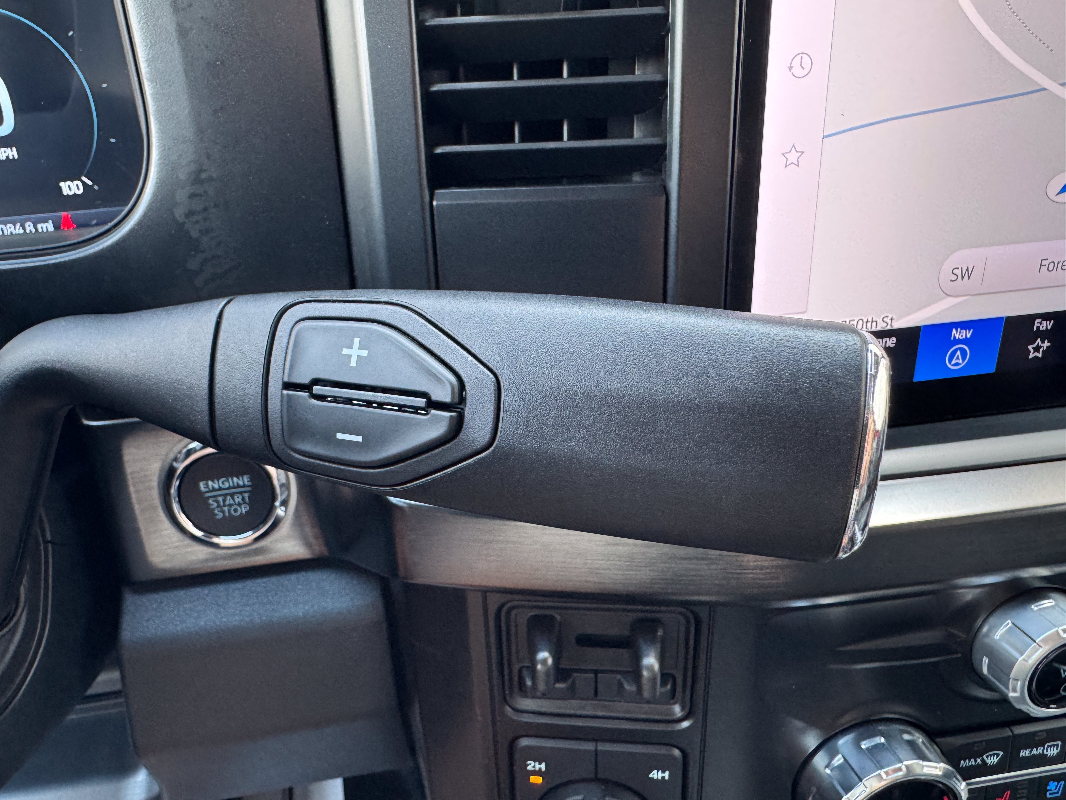 2024 Ford Super Duty F-350 SRW LARIAT
