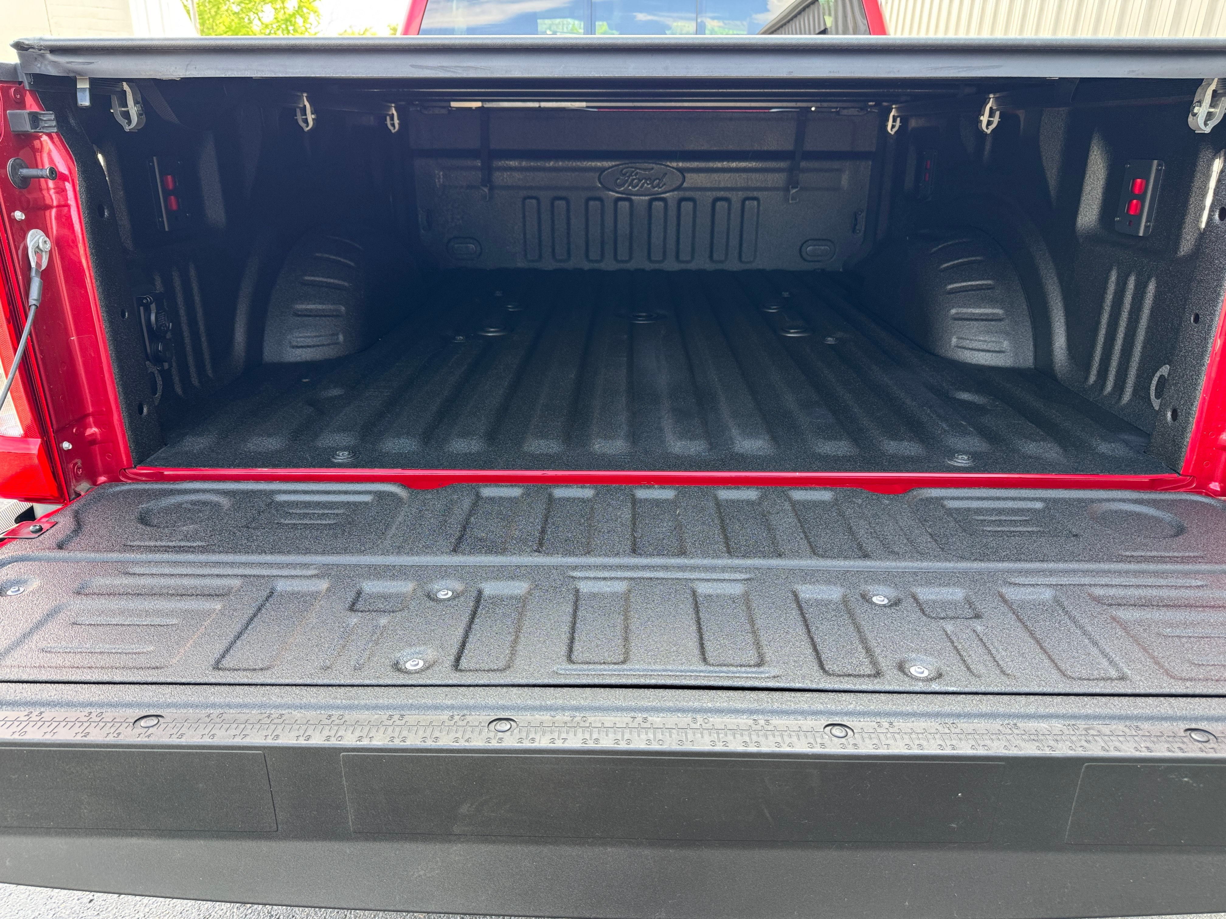2024 Ford Super Duty F-350 SRW LARIAT