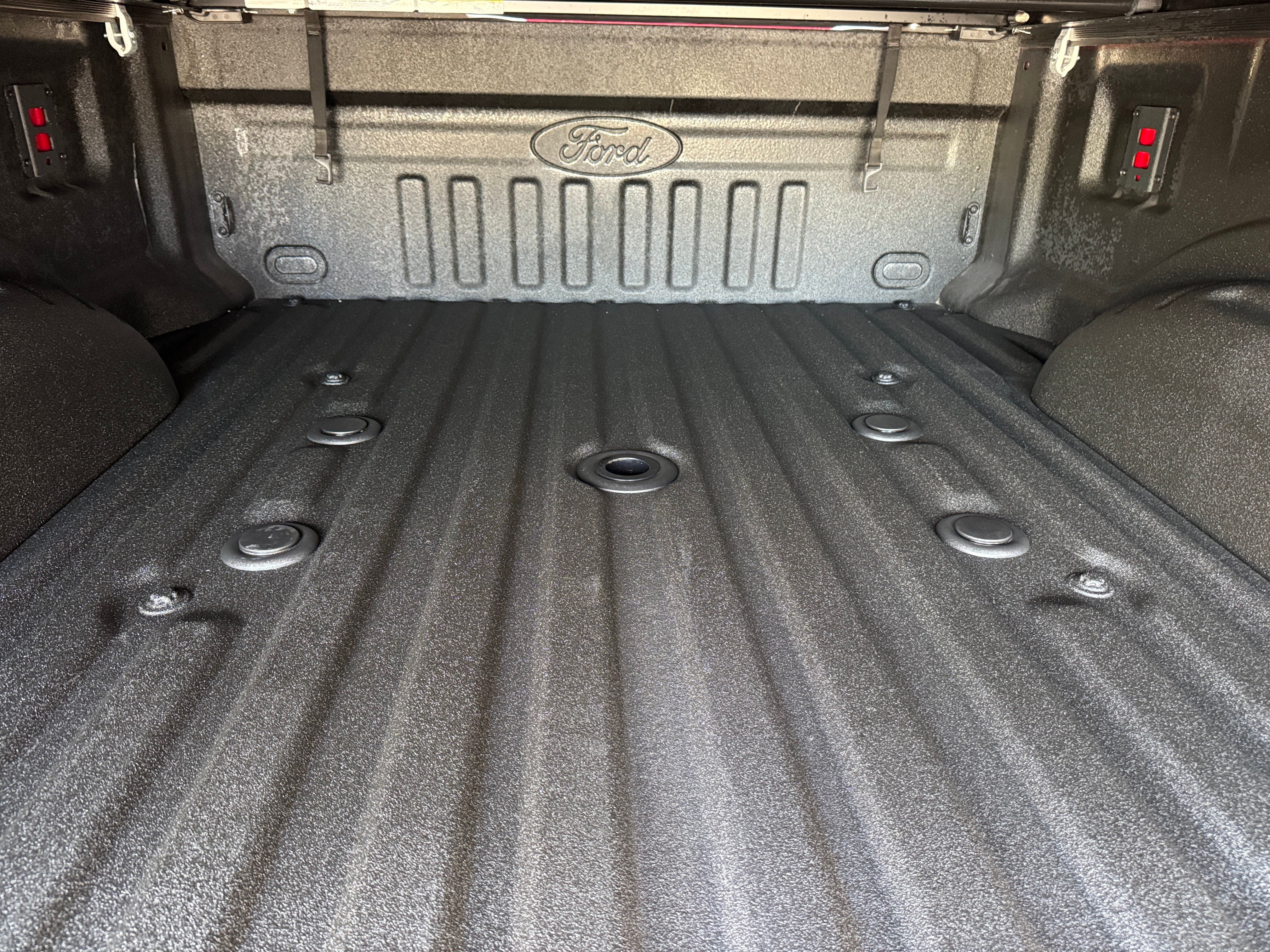 2024 Ford Super Duty F-350 SRW LARIAT
