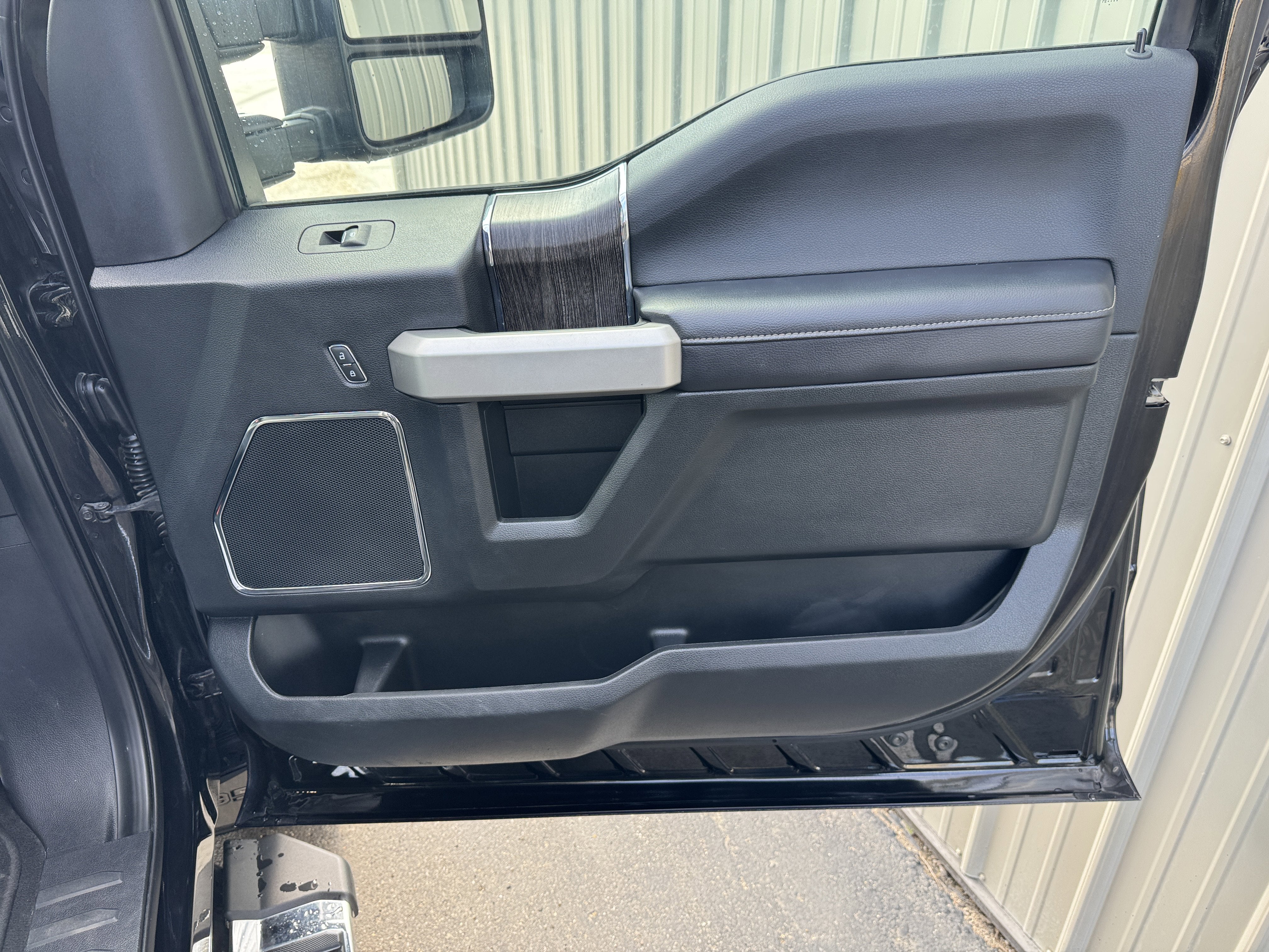 2021 Ford Super Duty F-350 SRW LARIAT