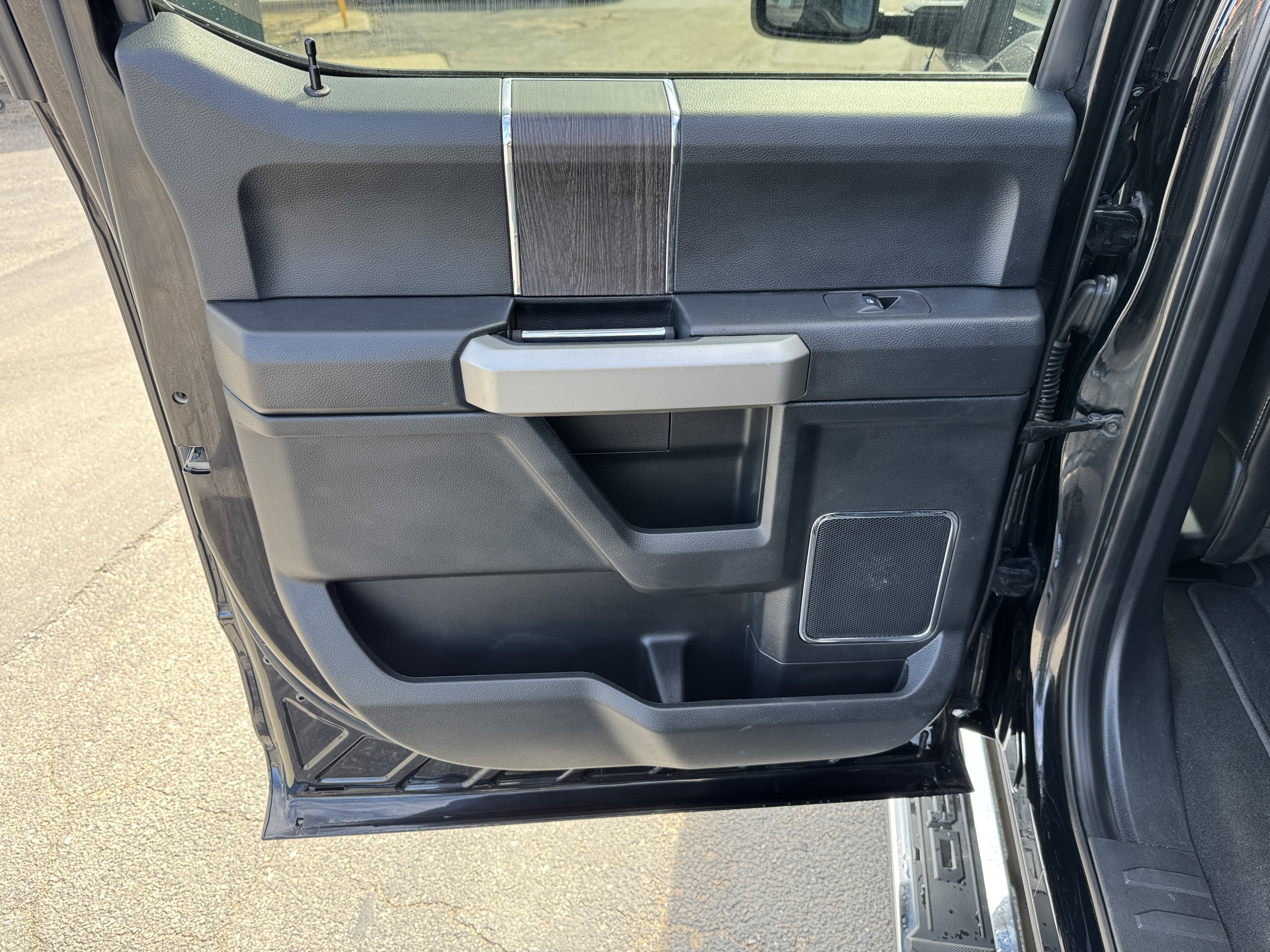 2021 Ford Super Duty F-350 SRW LARIAT