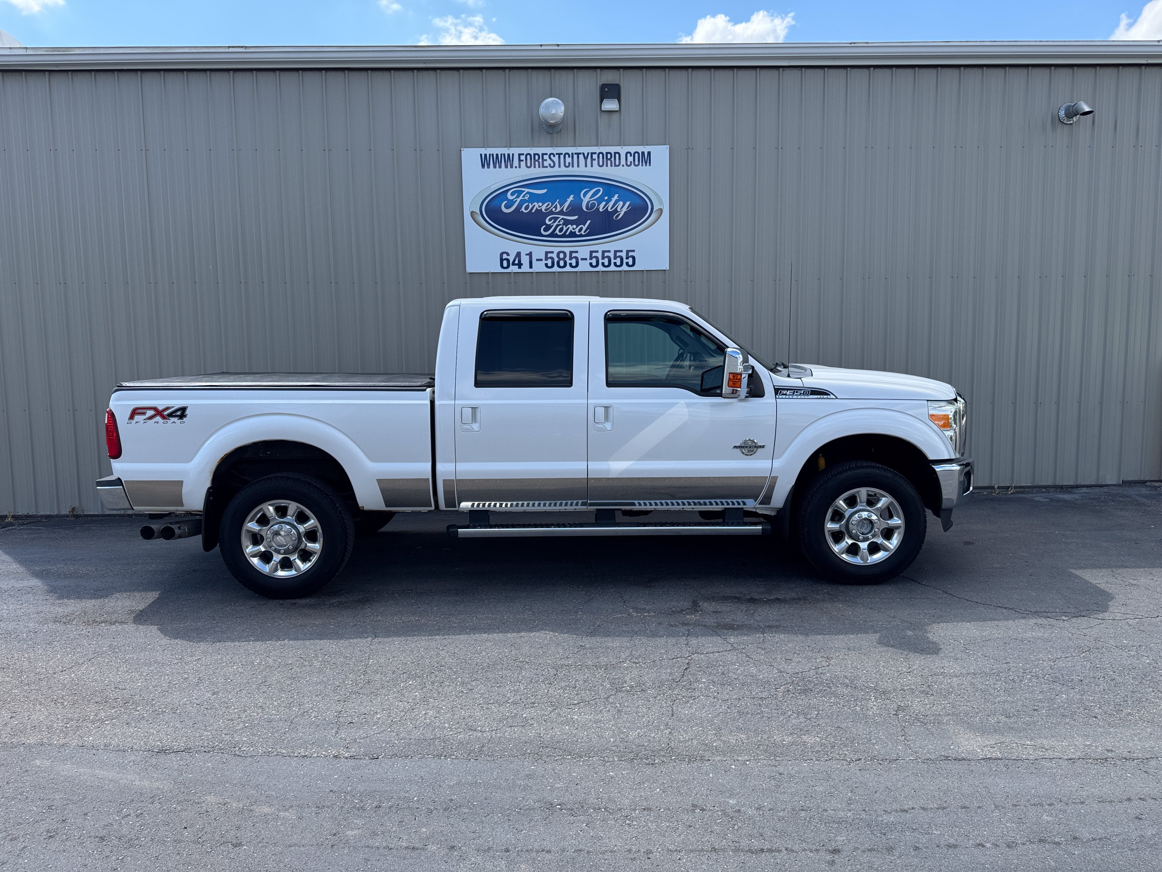 2012 Ford Super Duty F-350 SRW Lariat