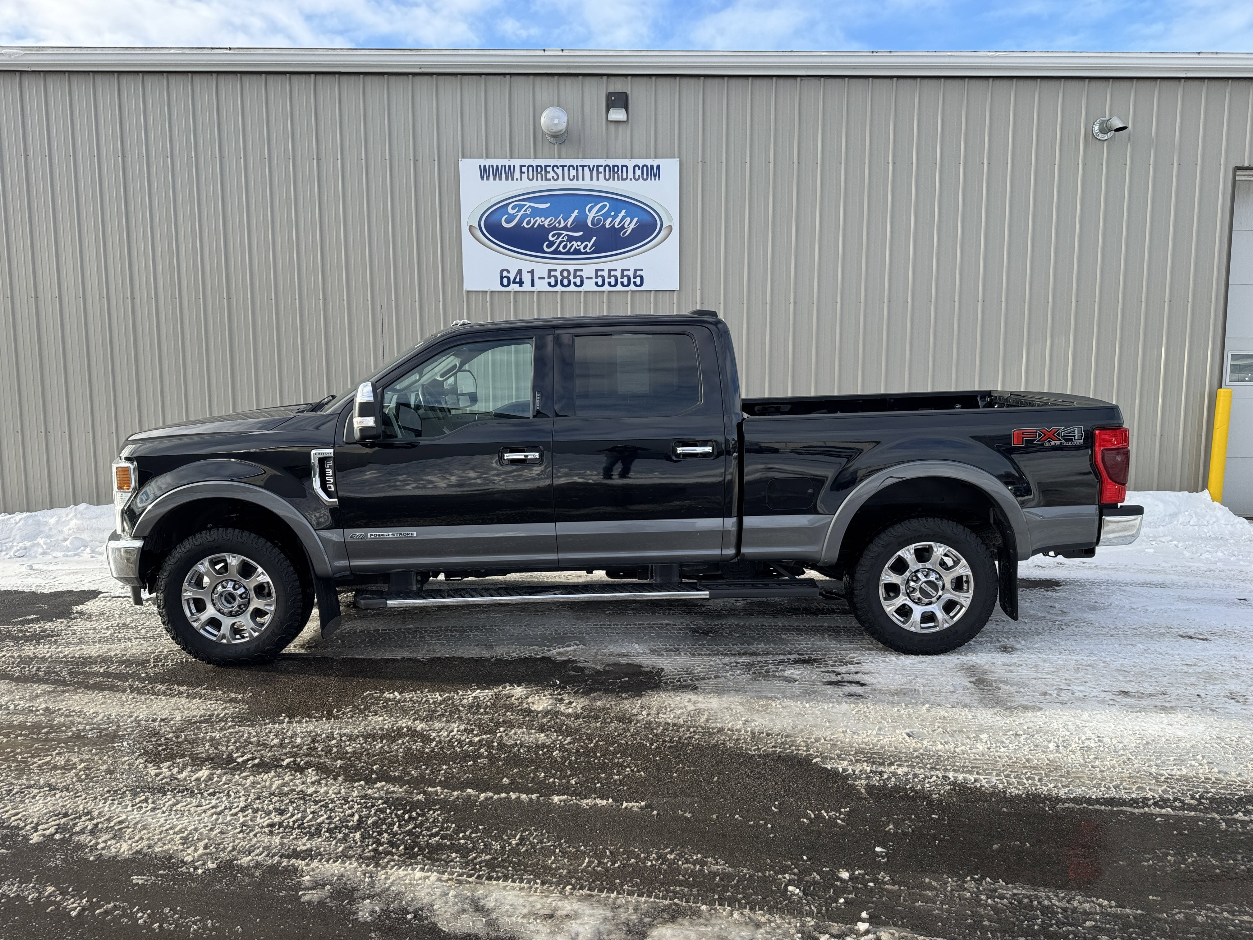 2022 Ford Super Duty F-350 SRW LARIAT