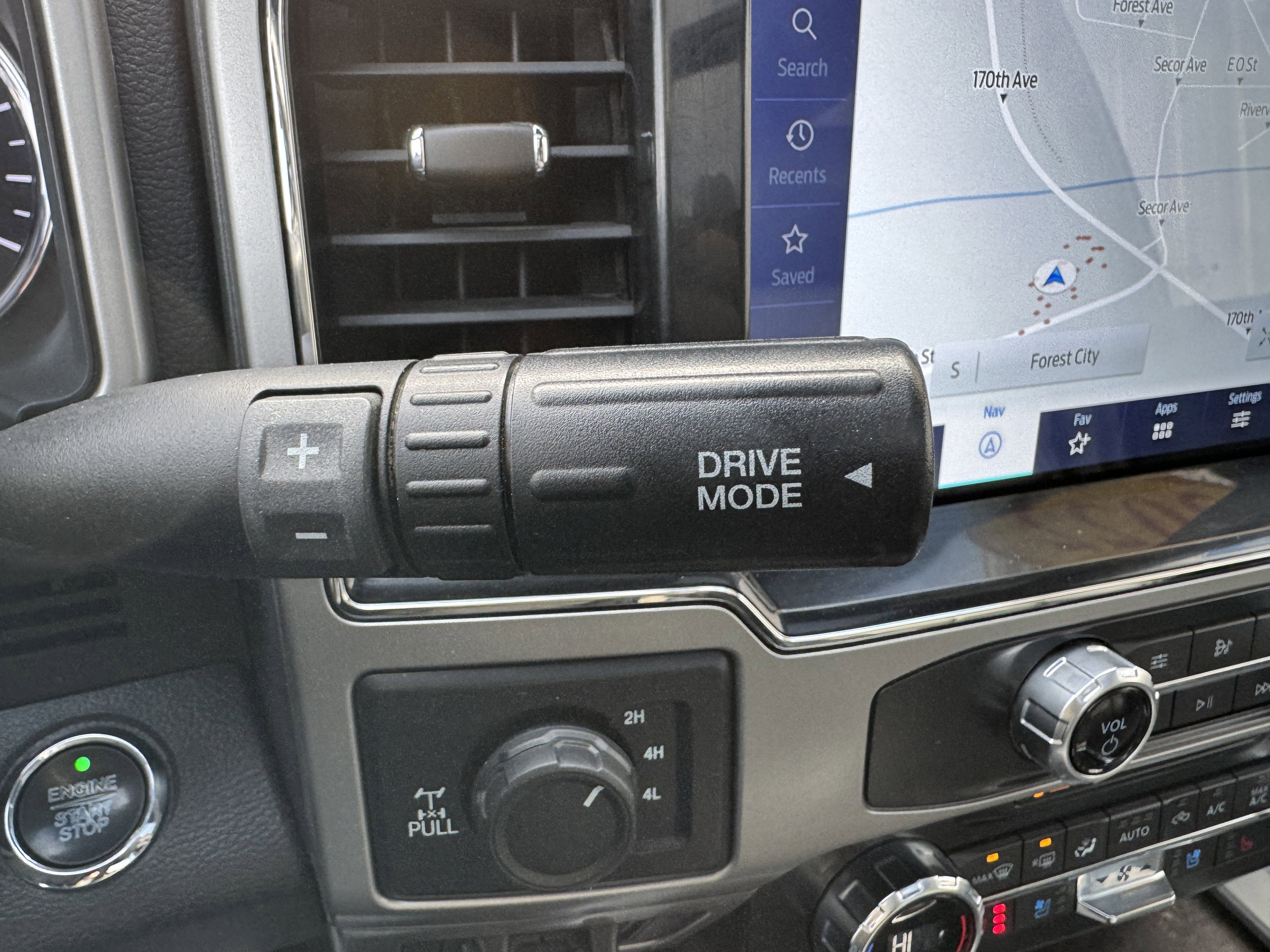 2022 Ford Super Duty F-350 SRW LARIAT