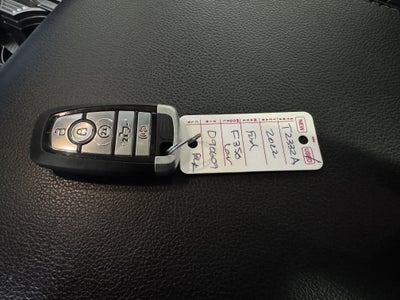 2022 Ford Super Duty F-350 SRW LARIAT