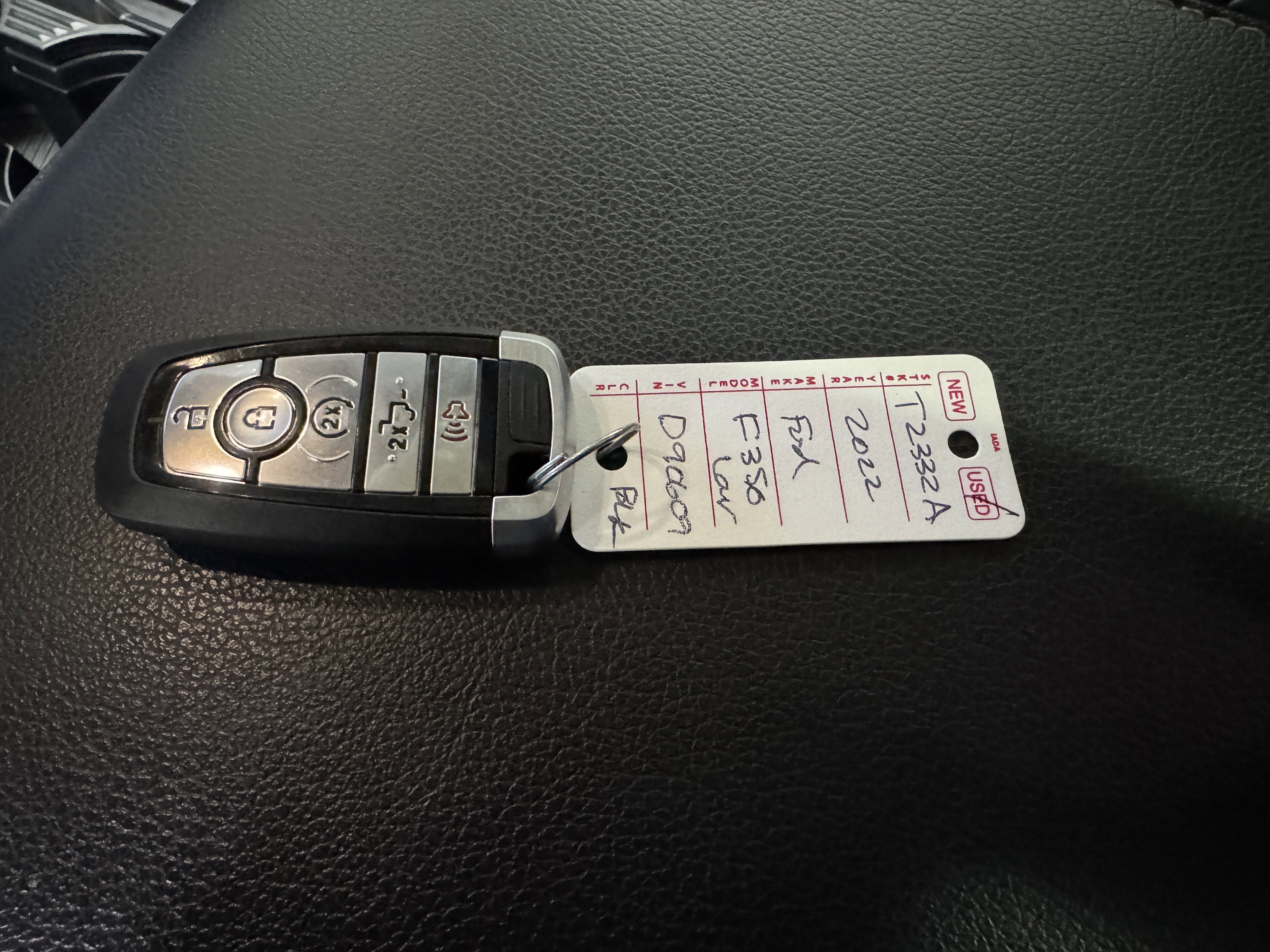 2022 Ford Super Duty F-350 SRW LARIAT