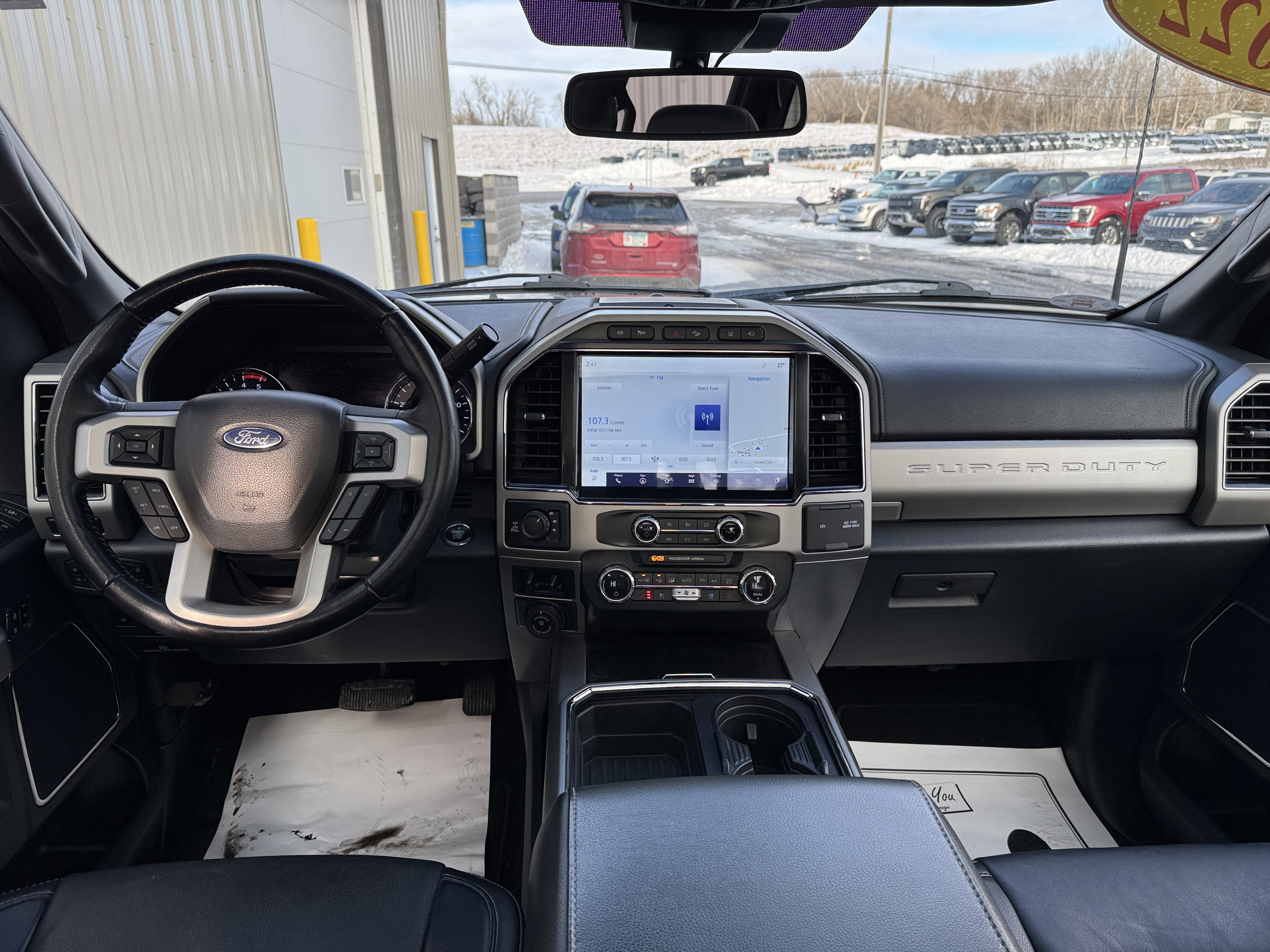 2022 Ford Super Duty F-350 SRW LARIAT