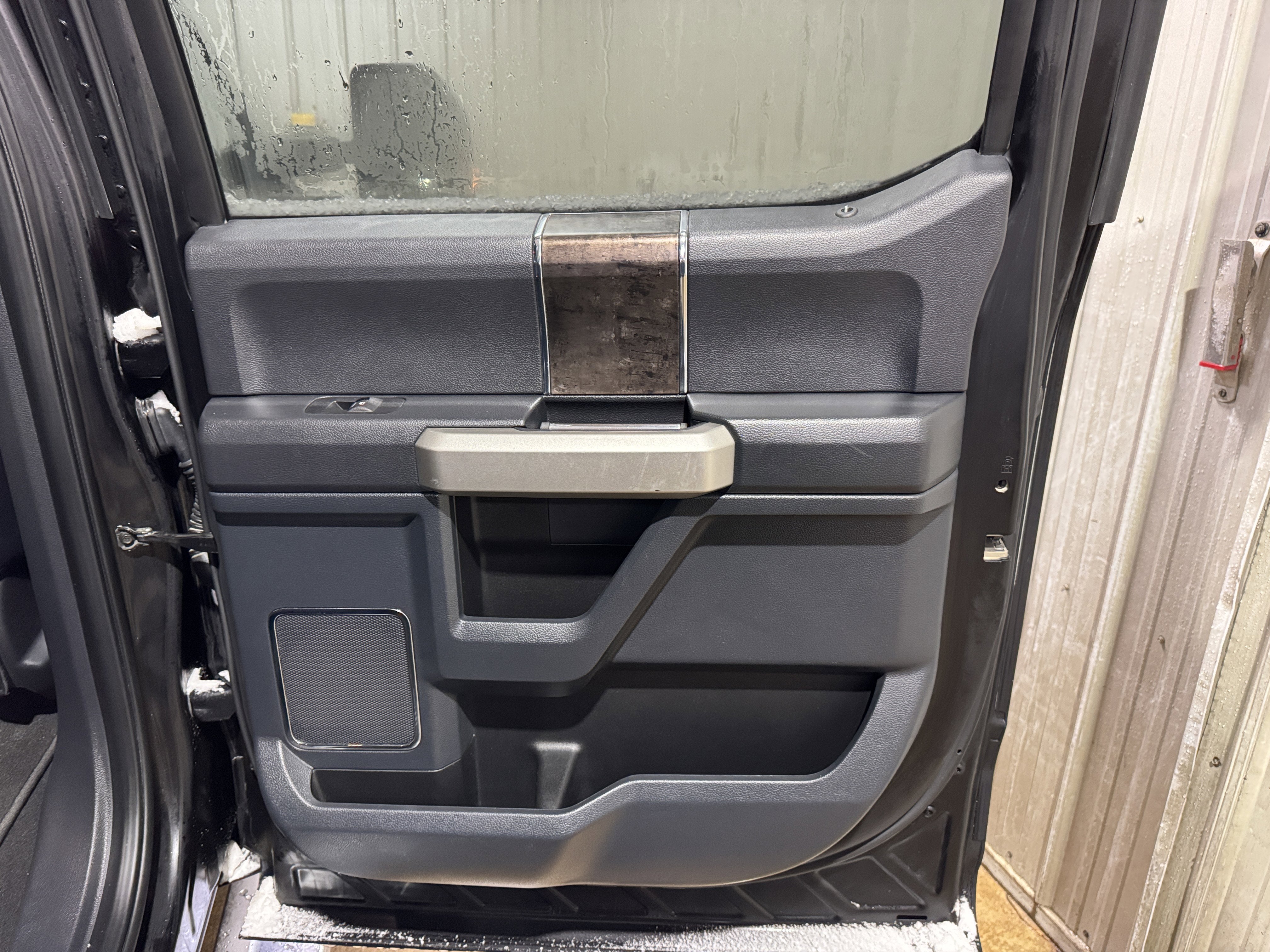 2022 Ford Super Duty F-350 SRW LARIAT