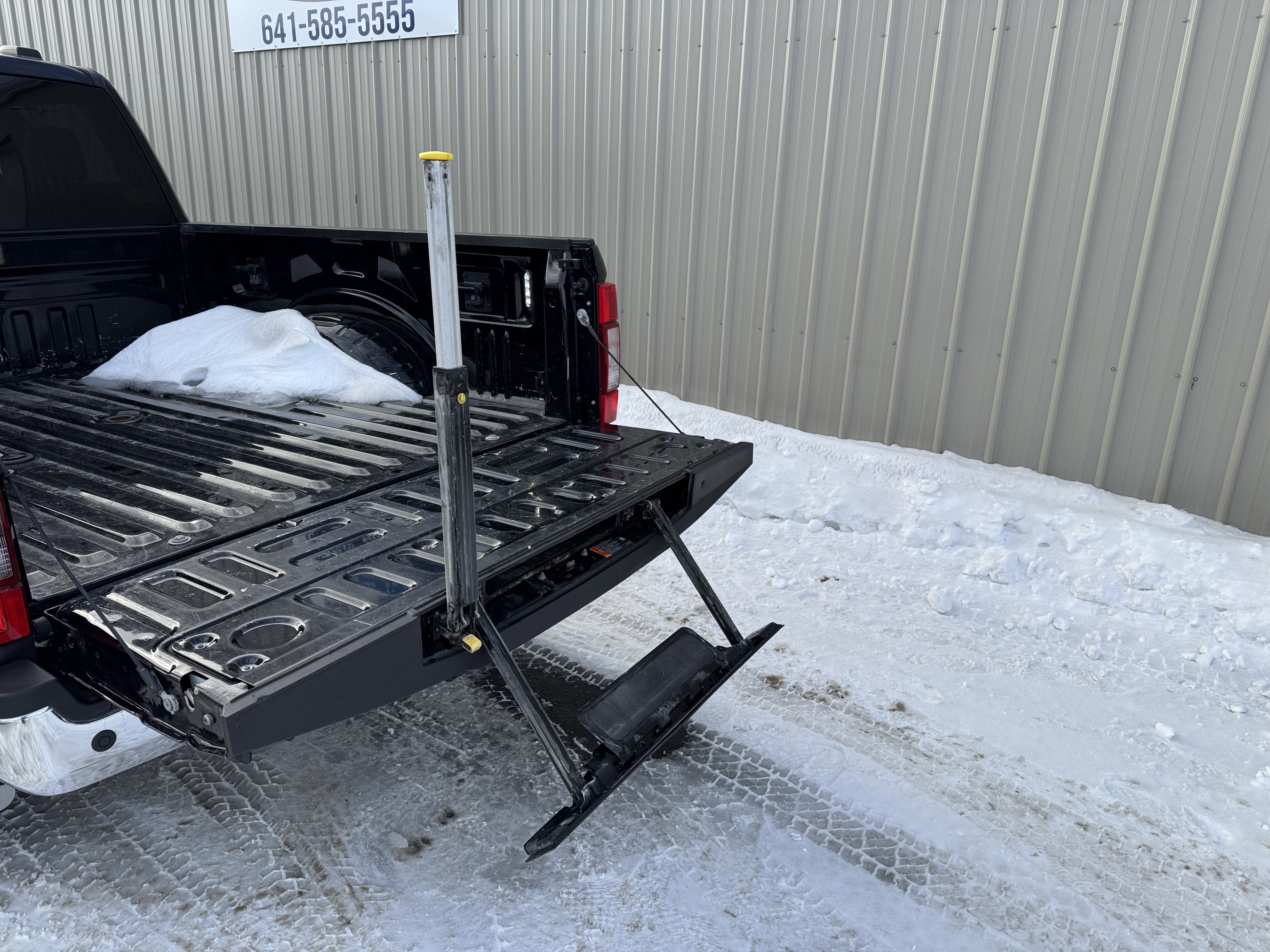 2022 Ford Super Duty F-350 SRW LARIAT