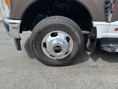 2023 Ford Super Duty F-350 DRW XLT