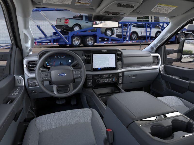 2026 Ford Super Duty F-350 DRW LARIAT