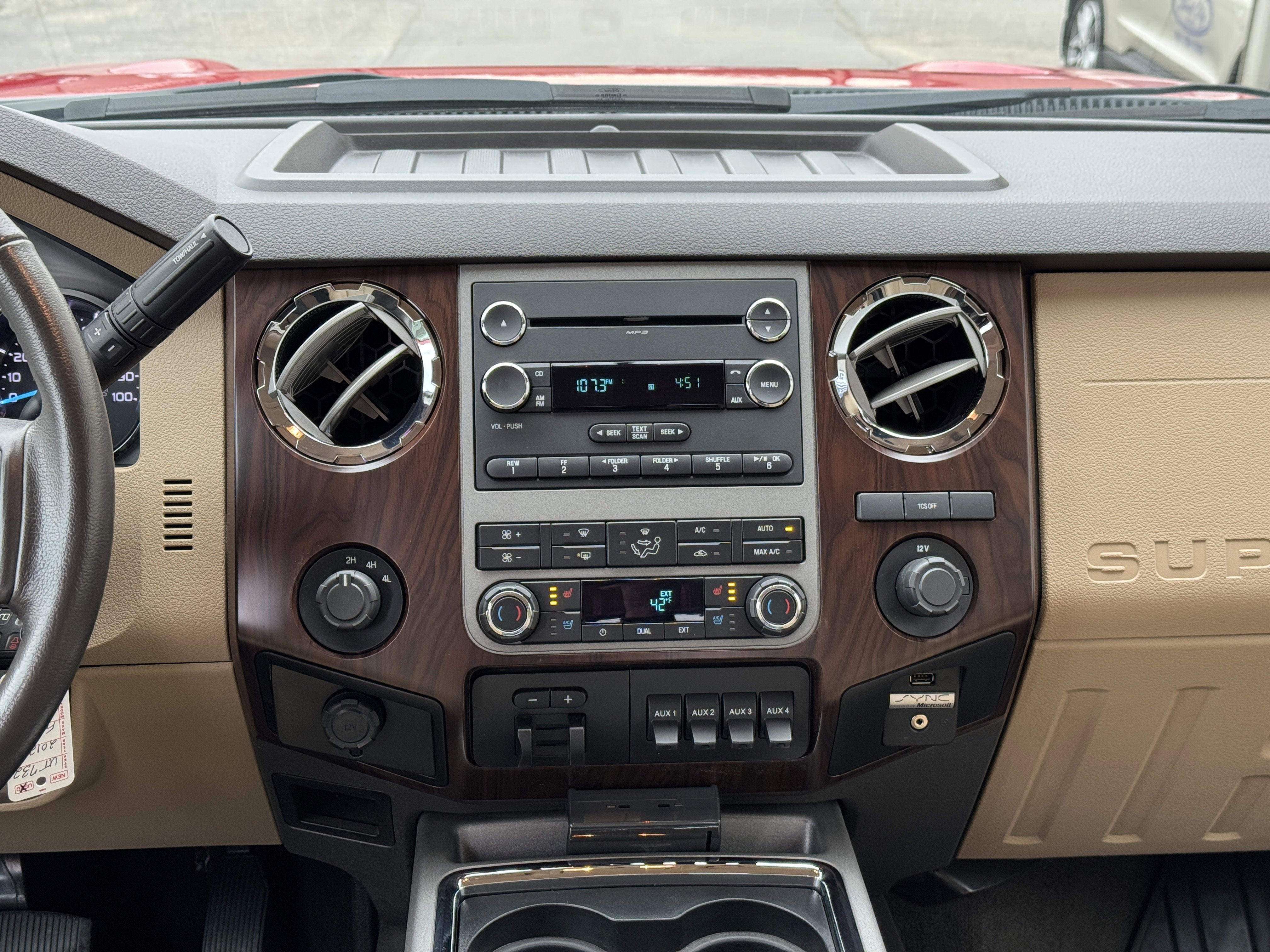 2012 Ford Super Duty F-350 DRW Lariat