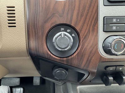 2012 Ford Super Duty F-350 DRW Lariat