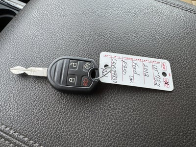 2012 Ford Super Duty F-350 DRW Lariat