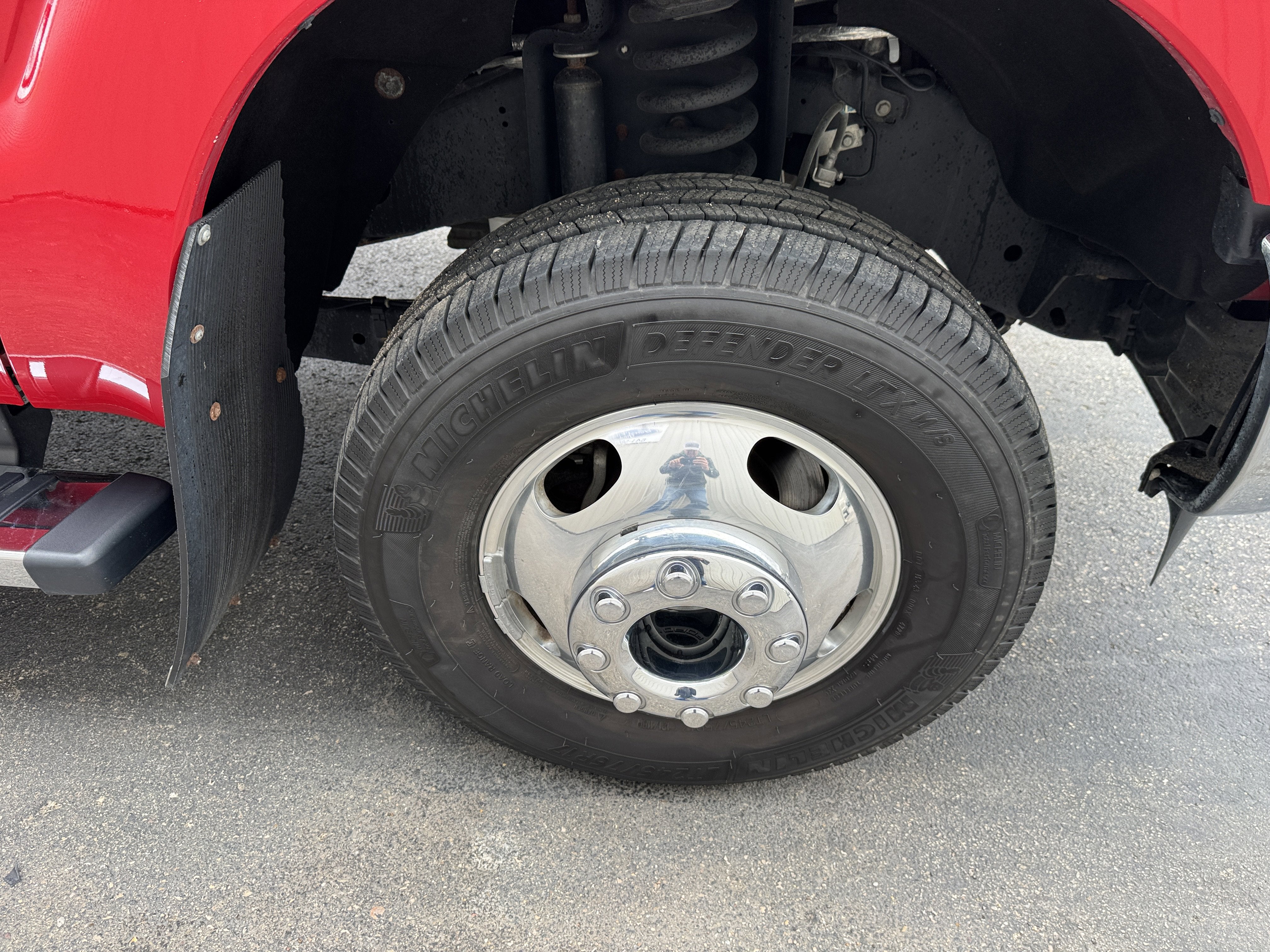 2012 Ford Super Duty F-350 DRW Lariat