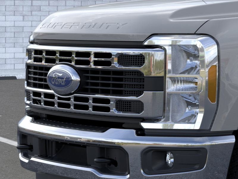 2026 Ford Super Duty F-350 SRW XLT