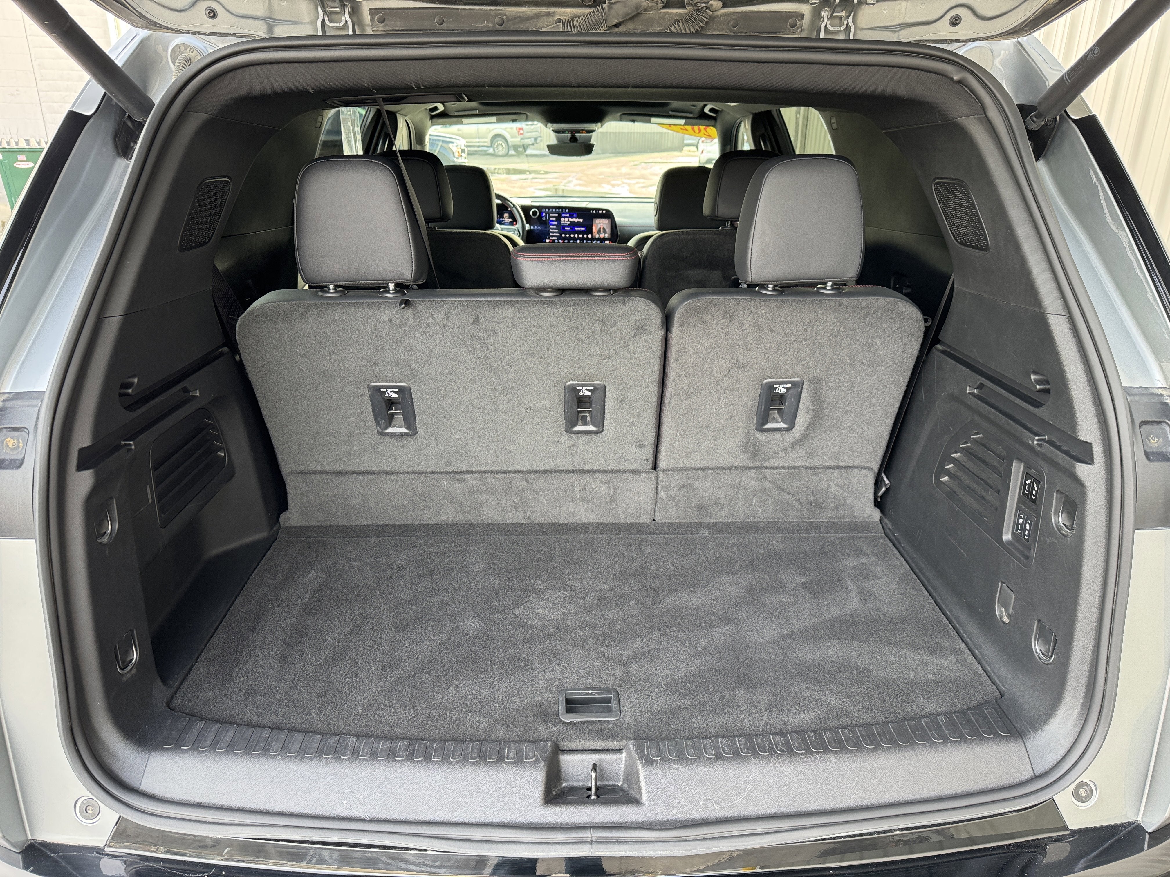 2024 Chevrolet Traverse AWD RS