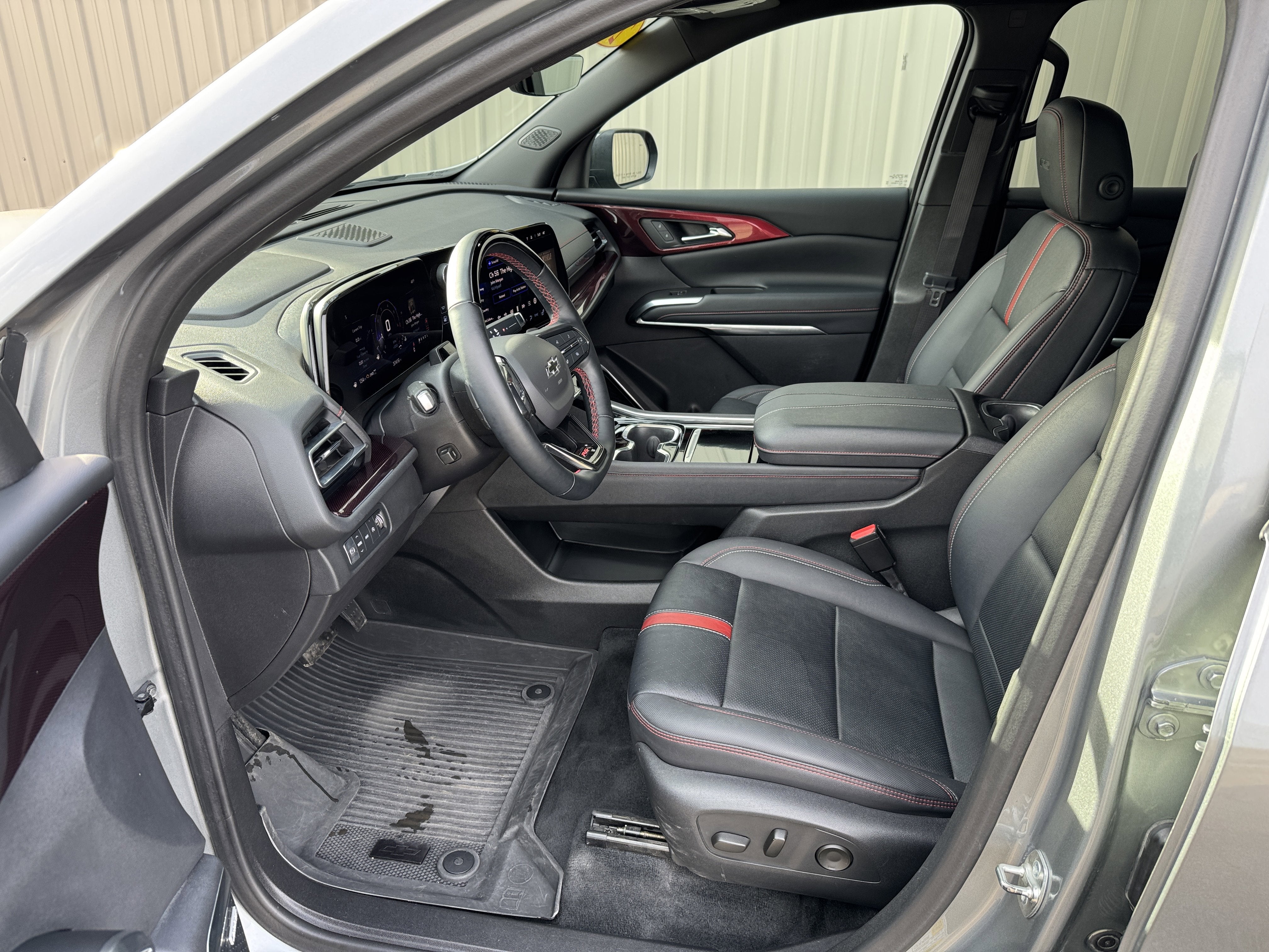 2024 Chevrolet Traverse AWD RS